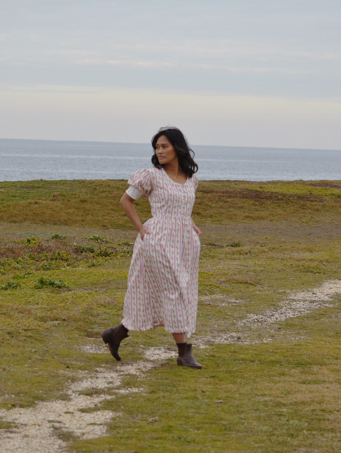 SECOND - 100% RECYCLED COTTON - AURELIA DRESS IN ROSE VINTAGE WALLPAPER
