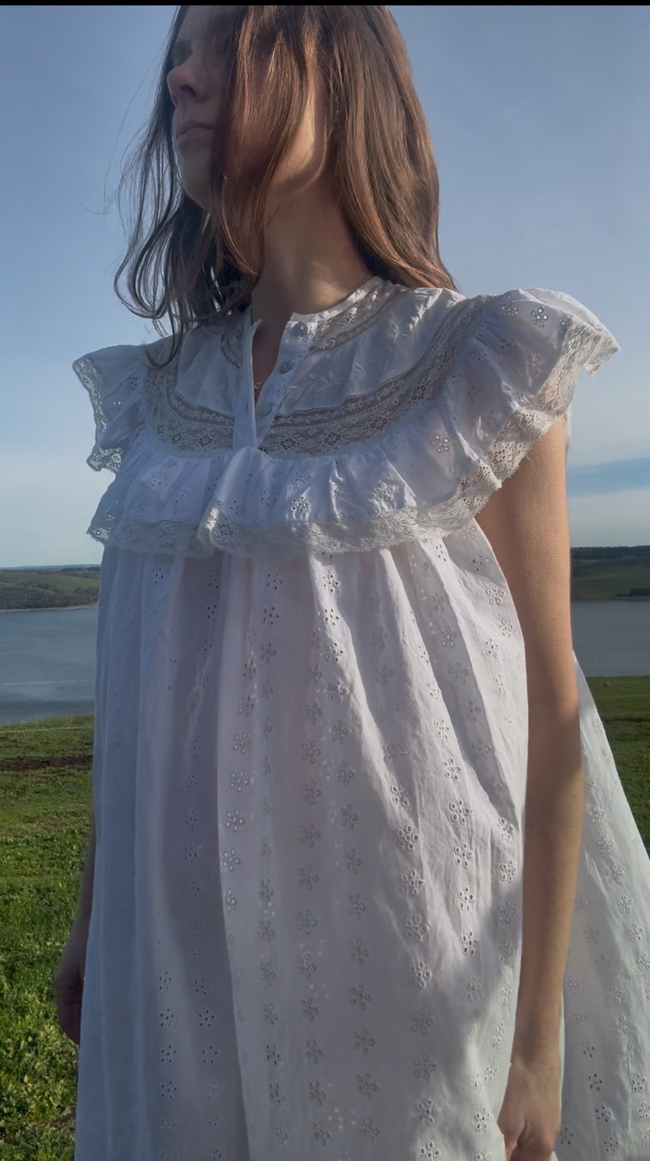 100% RECYCLED COTTON - REVERIE DRESS WHITE SHORT