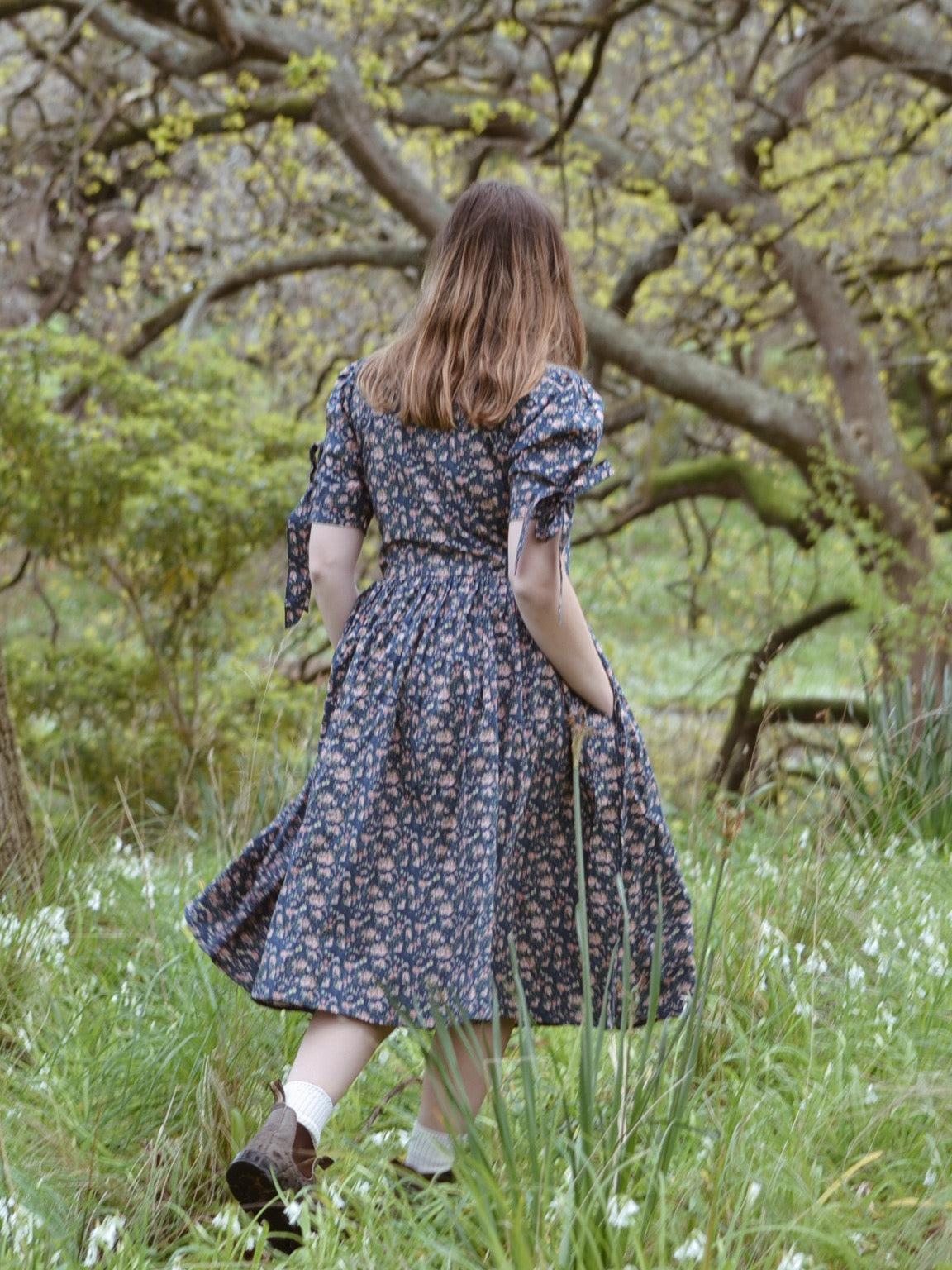 100% RECYCLED COTTON - SOPHIE DRESS NAVY FLORAL