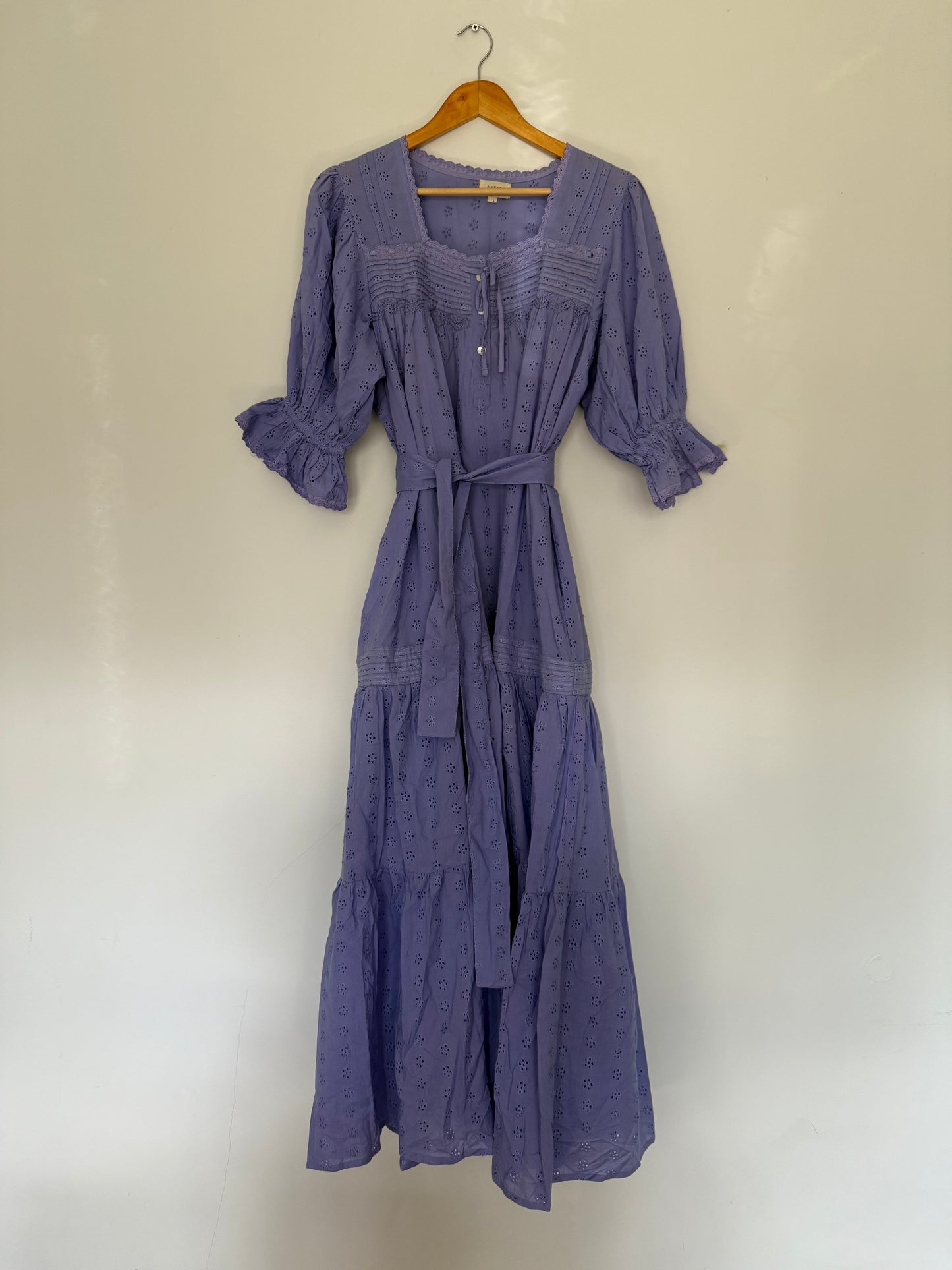 PRELOVED - 100% RECYCLED COTTON - MORNING SONG HAND SMOCKED TIERED DRESS - VERI PERI LARGE
