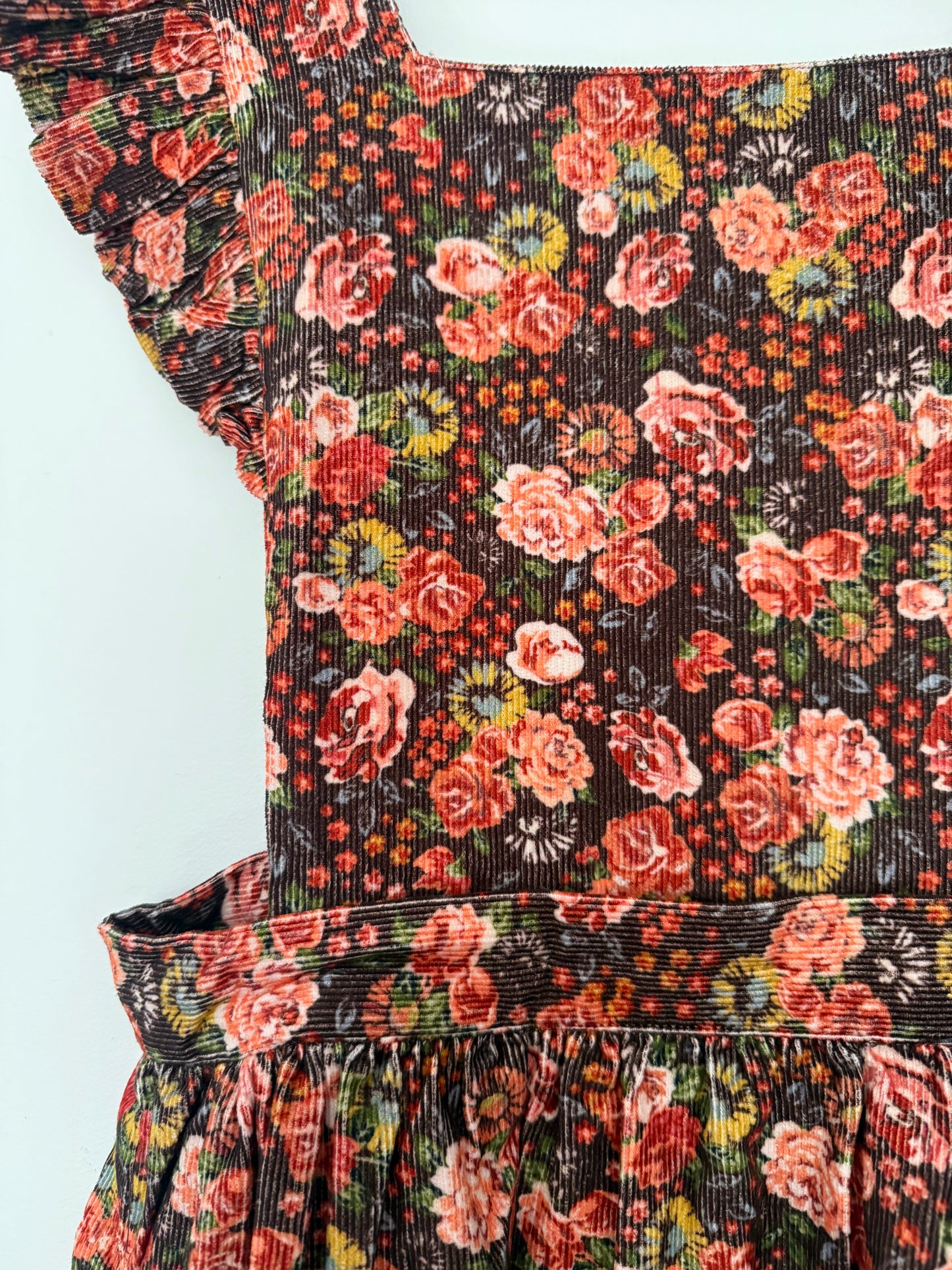 SECOND - 100% RECYCLED COTTON - AUTUMNAL ANOUK RUFFLE PINAFORE/SKIRT CORDUROY M