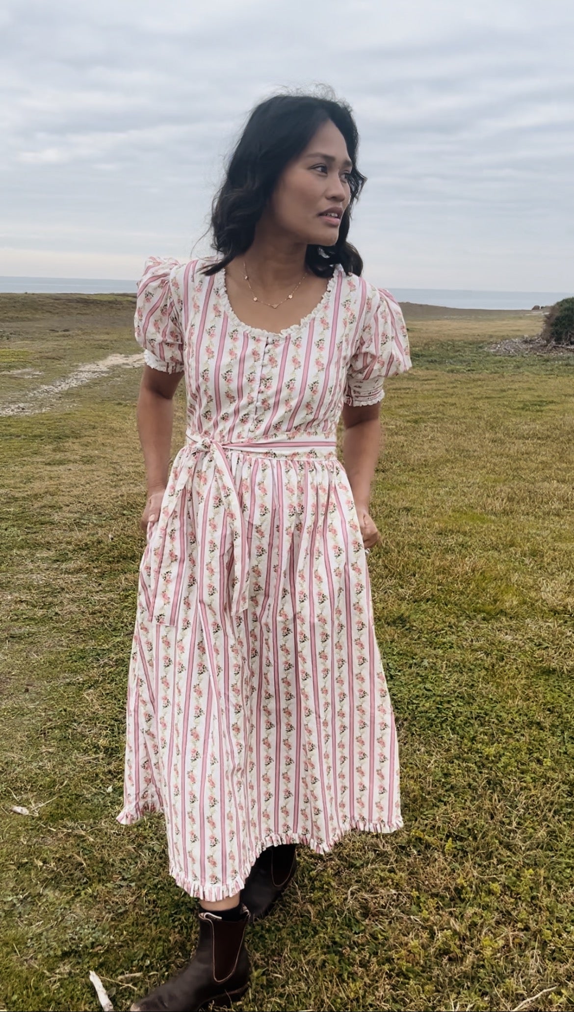 SECOND - 100% RECYCLED COTTON - AURELIA DRESS IN ROSE VINTAGE WALLPAPER