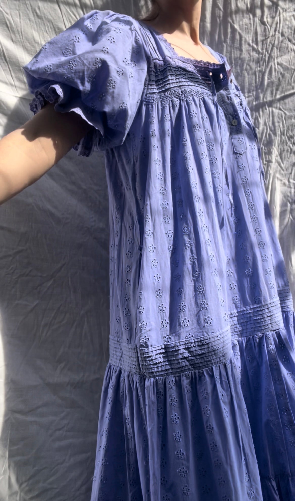 PRELOVED - 100% RECYCLED COTTON - MORNING SONG HAND SMOCKED TIERED DRESS - VERI PERI LARGE