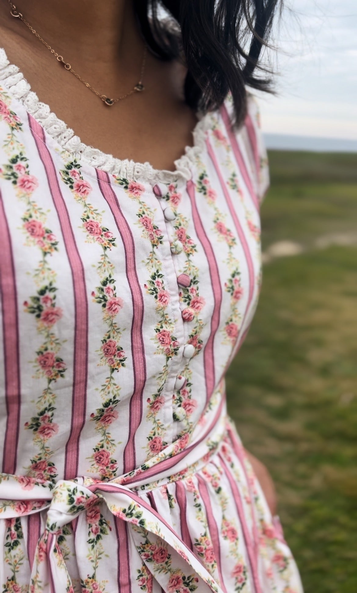 SECOND - 100% RECYCLED COTTON - AURELIA DRESS IN ROSE VINTAGE WALLPAPER