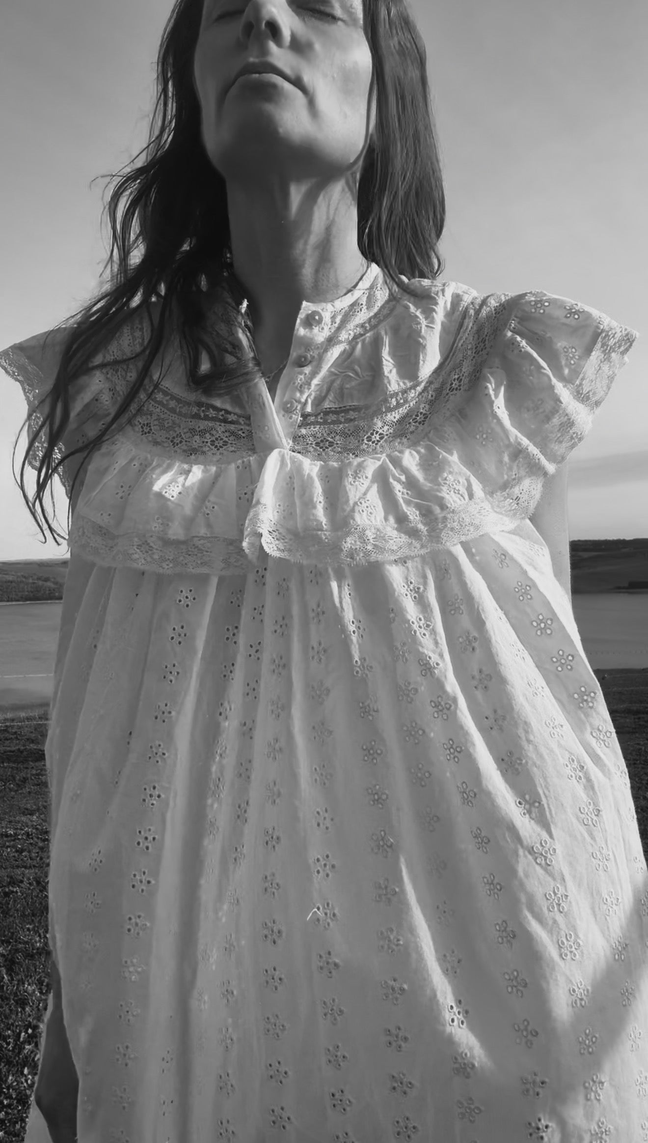 100% RECYCLED COTTON - REVERIE DRESS WHITE SHORT