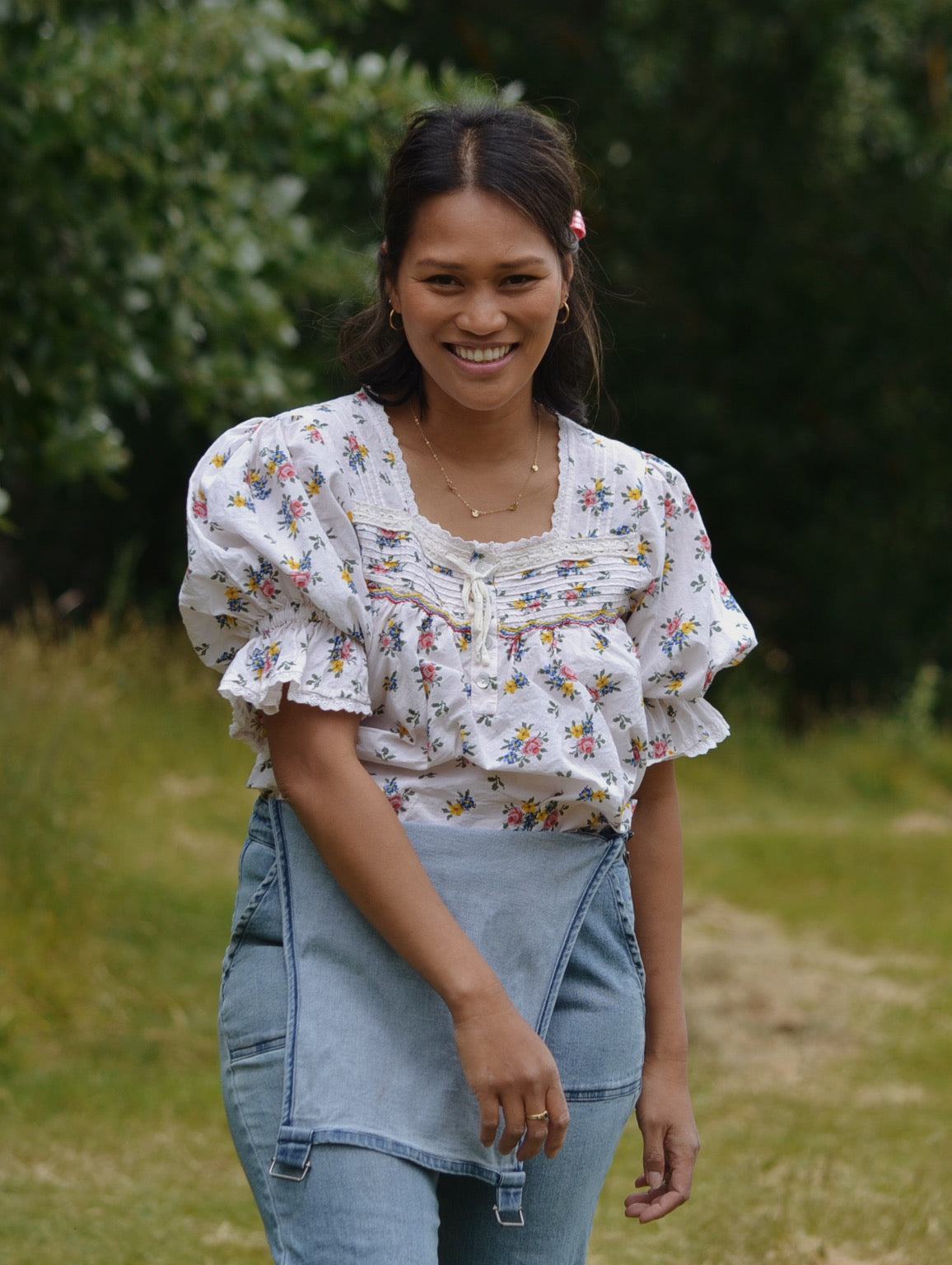 100% RECYCLED COTTON - MORNING SONG HAND SMOCKED BLOUSE ROSE FLORAL