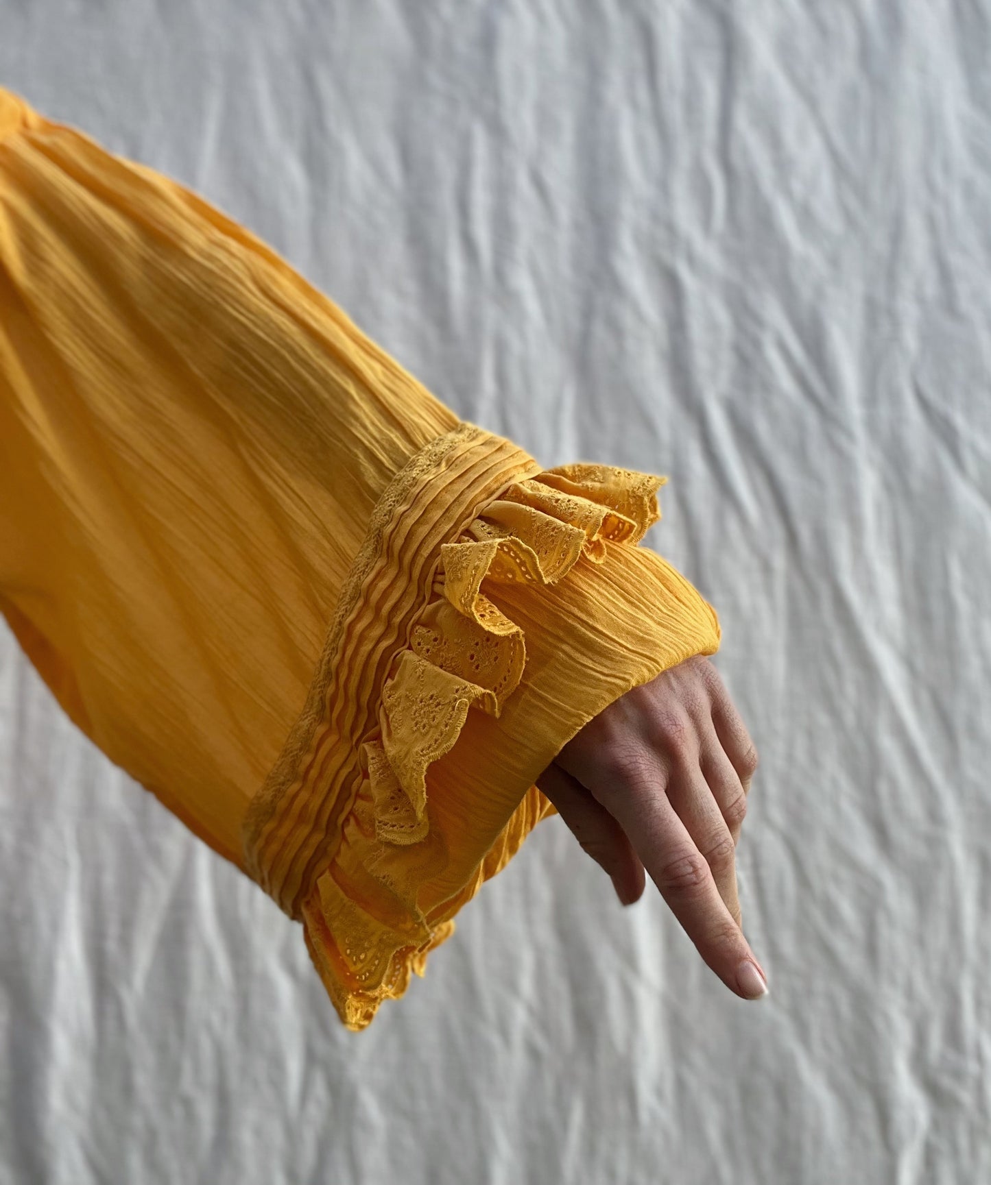 100% RECYCLED COTTON GAUZE - BEATRIX BLOUSE MUSTARD YELLOW