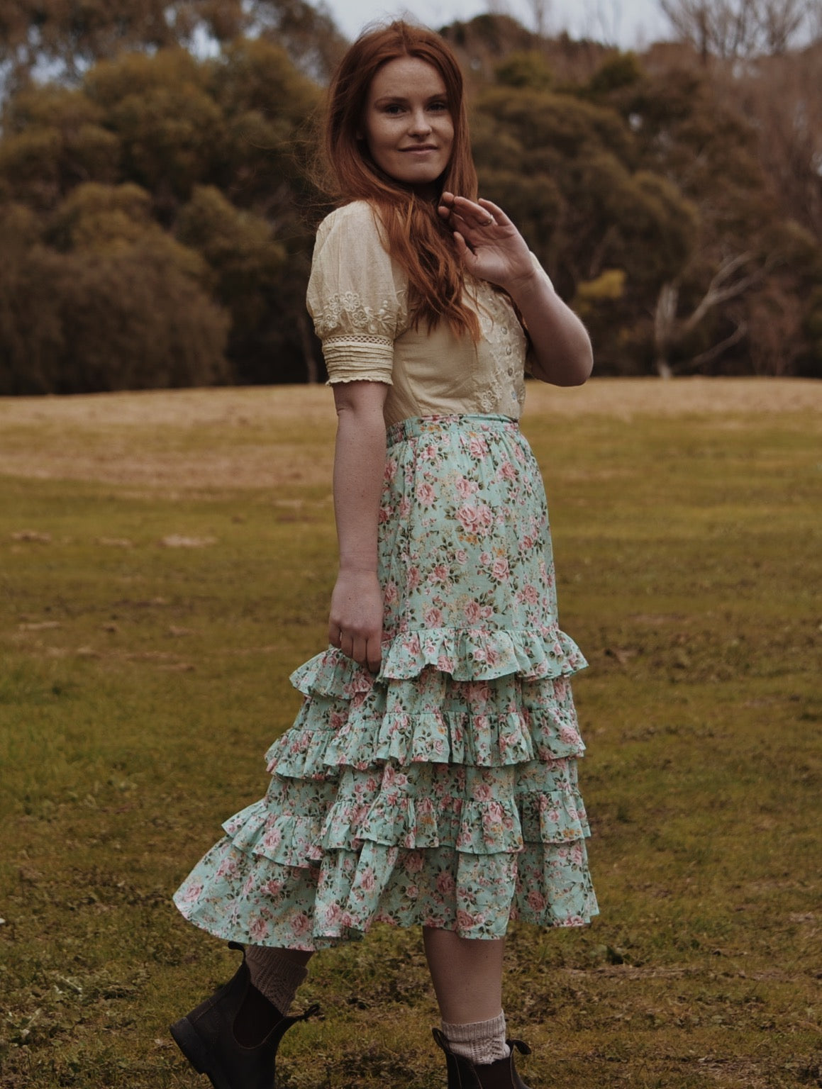 POSEY ROSE FLORAL SEA FOAM RUFFLE SKIRT