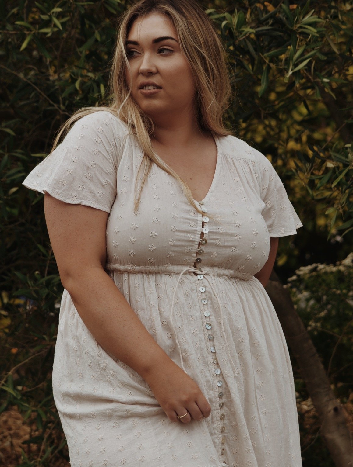 100% RECYCLED COTTON - RU DRESS ANTIQUE WHITE COTTON LACE