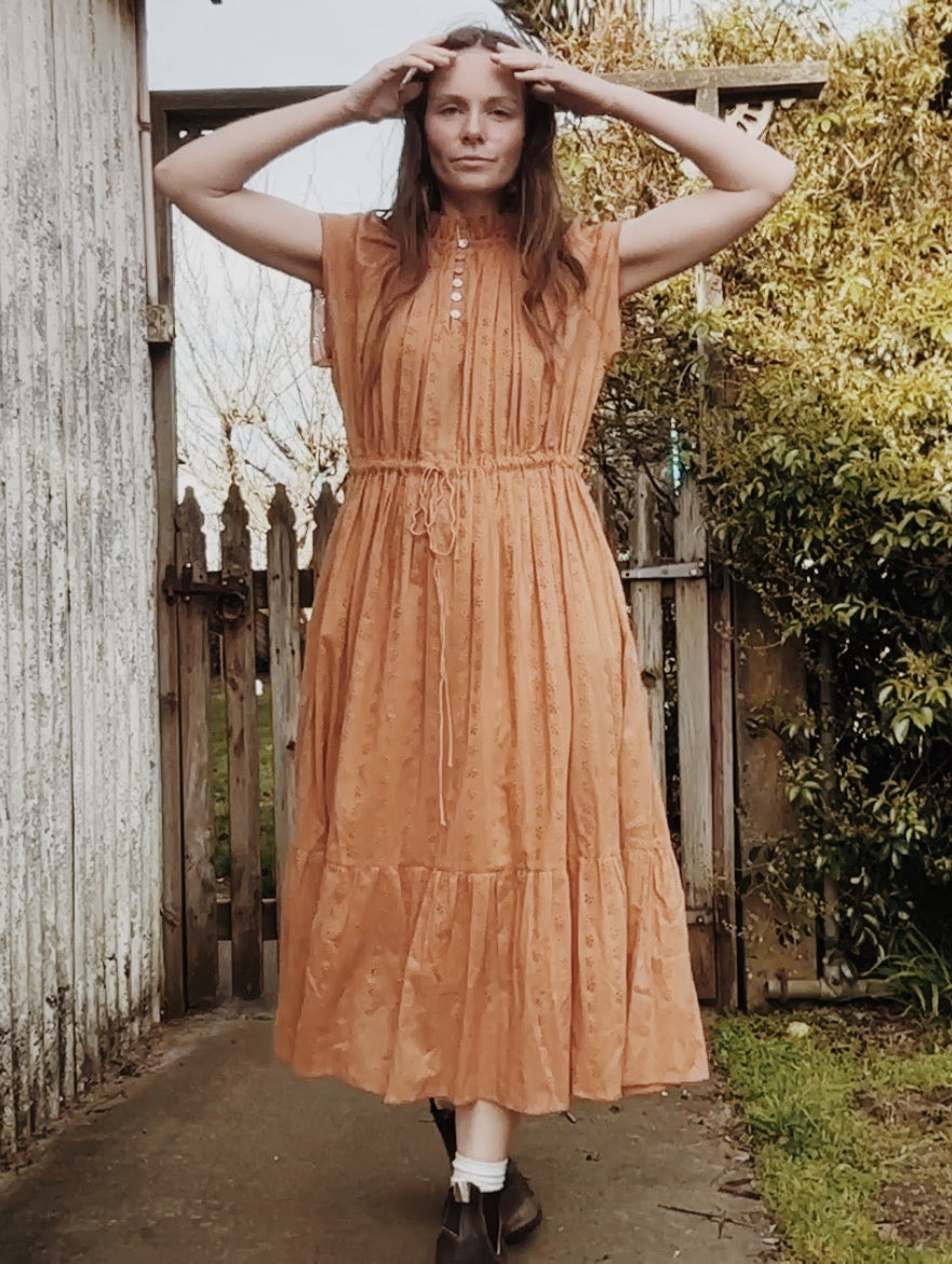 PRELOVED - 100% RECYCLED COTTON - ISABEL DRESS COPPER COTTON LACE XXS
