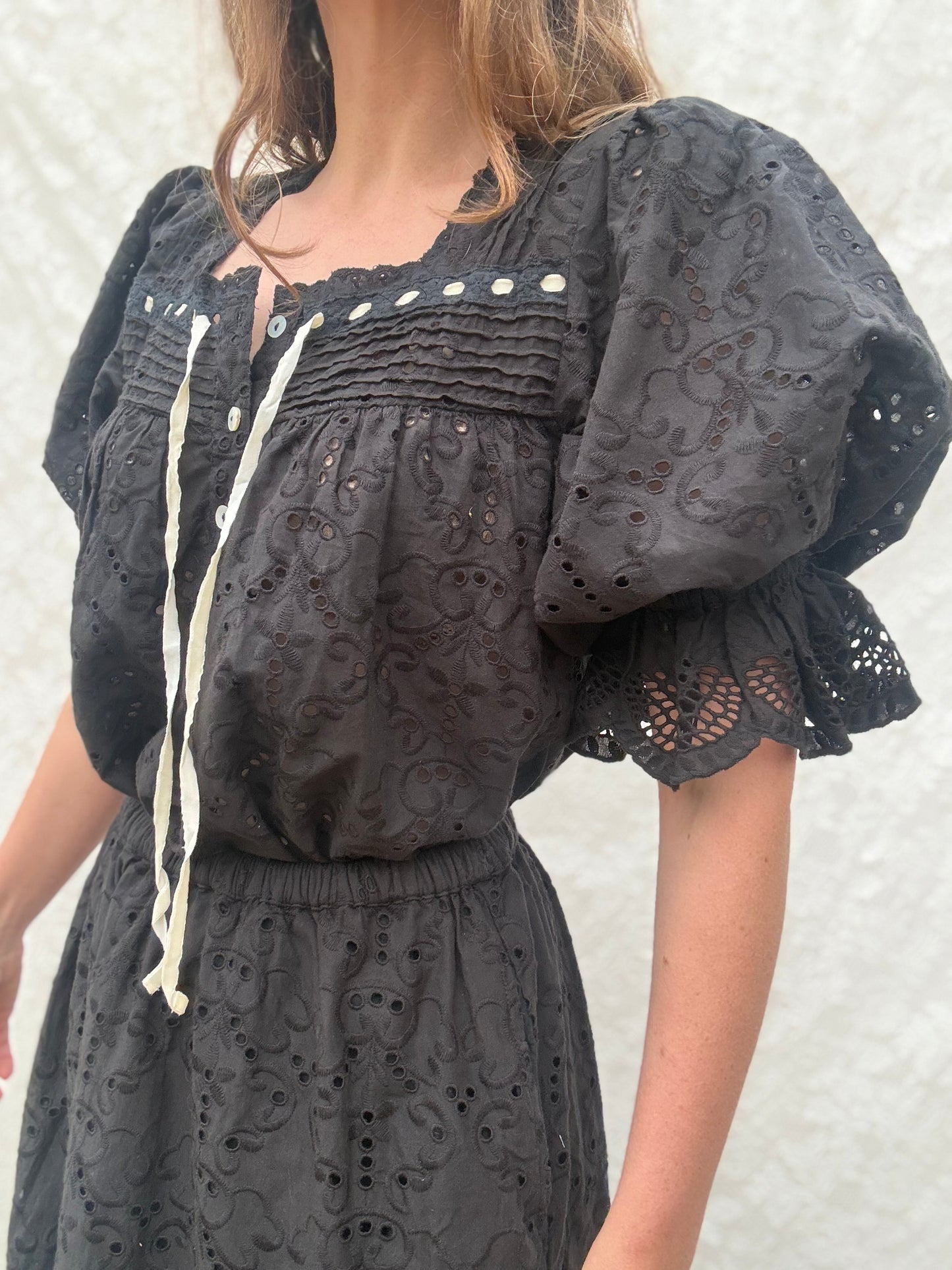 100% RECYCLED COTTON - MORNING SONG BLOUSE BLACK