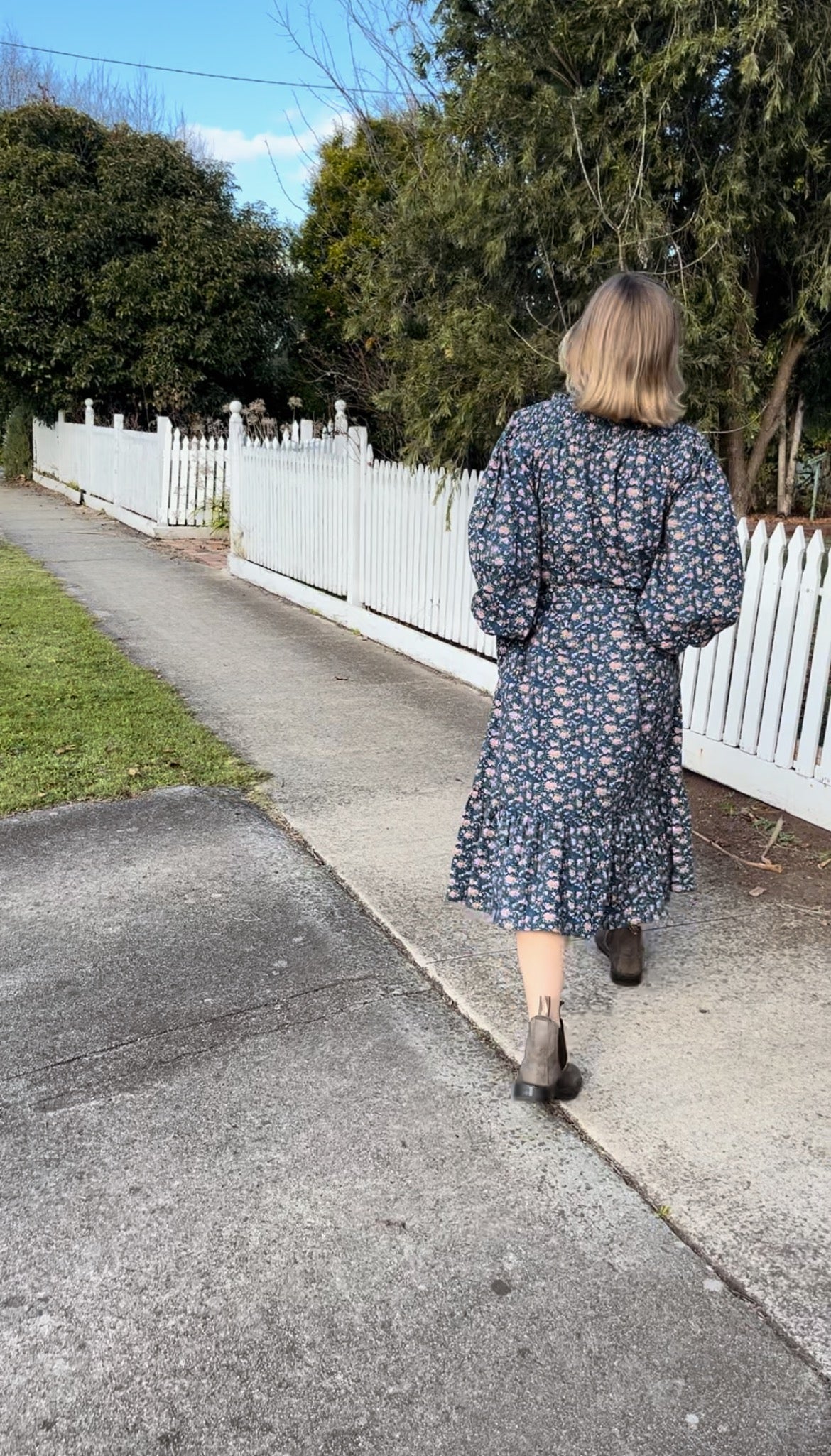 100% RECYCLED COTTON - FLEUR MIDI DRESS PUSSY BOW VINTAGE NAVY FLORAL