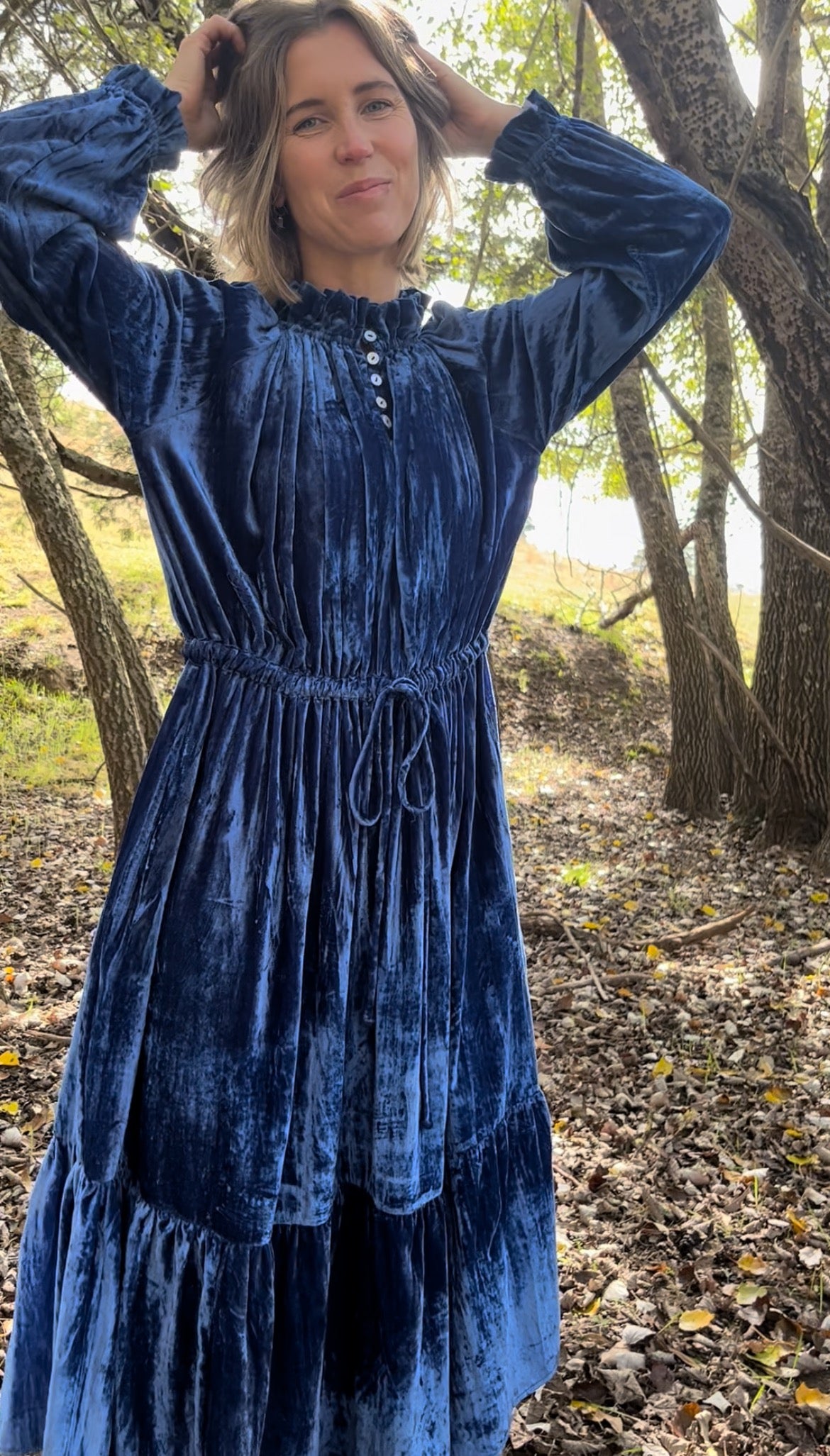 PRAIRIE DRESS BLUE VELVET