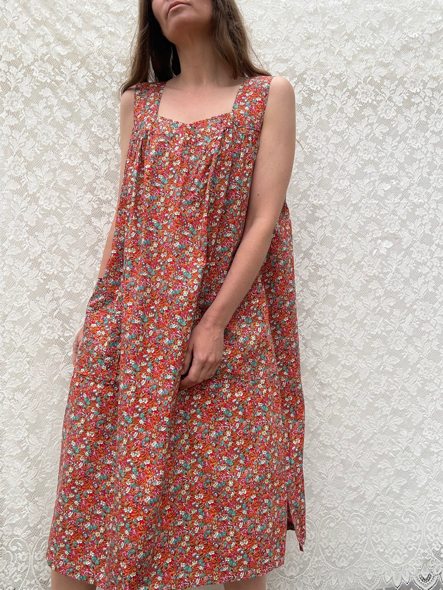 REWORKED HOUSE DRESS RED FLORAL 12-14