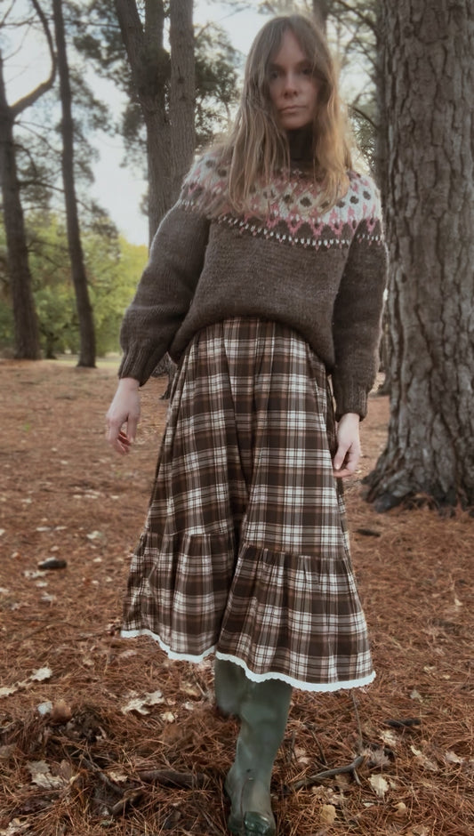 VINTAGE HANDMADE BROWN WOOL FAIRISLE JUMPER S-XL