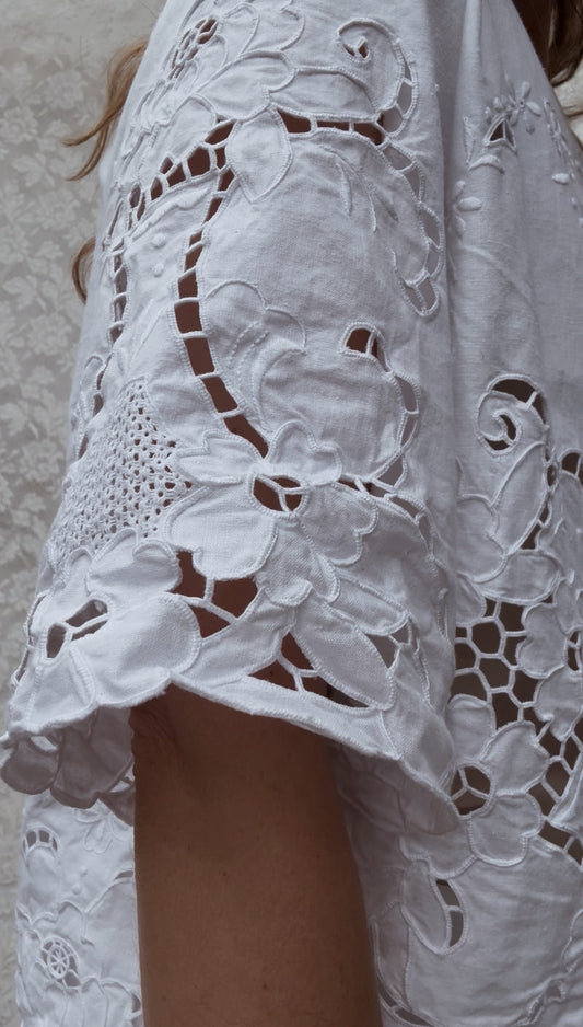 REWORKED TIE FRONT BLOUSE OR CAPELET WHITE