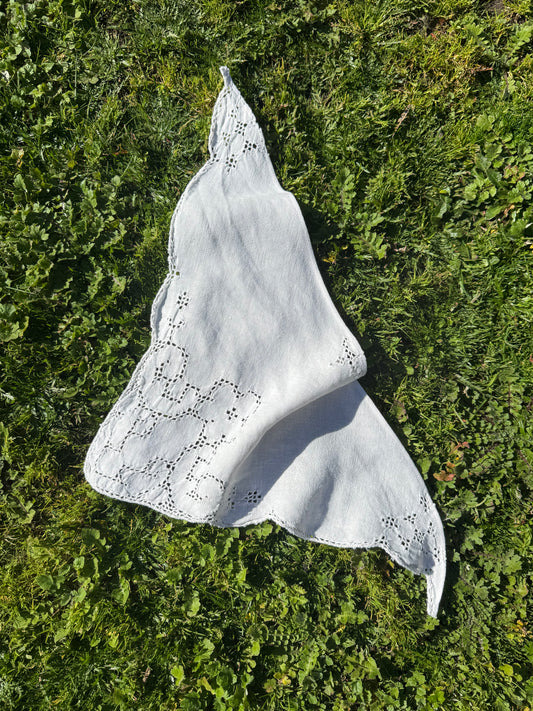 REWORKED - EMBROIDERED LINEN HEAD SCARF WHITE