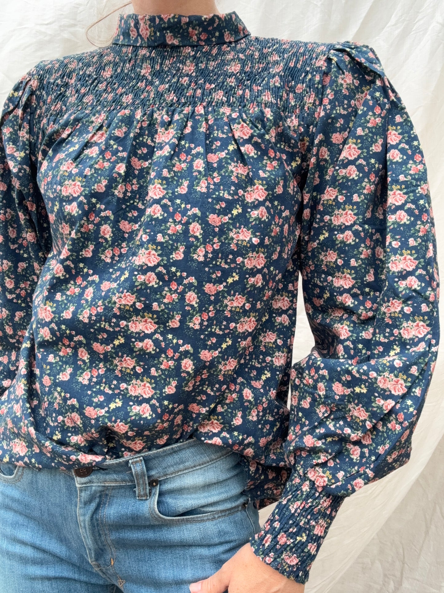 100% RECYCLED COTTON - CLOTHILDE BLOUSE NAVY FLORAL