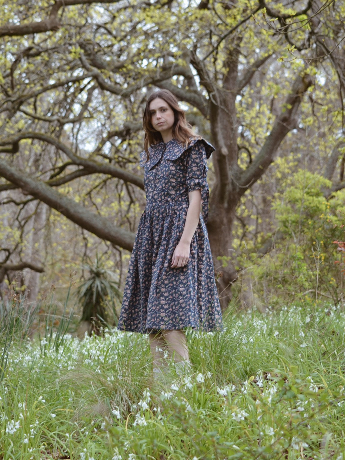 100% RECYCLED COTTON - SOPHIE DRESS NAVY FLORAL