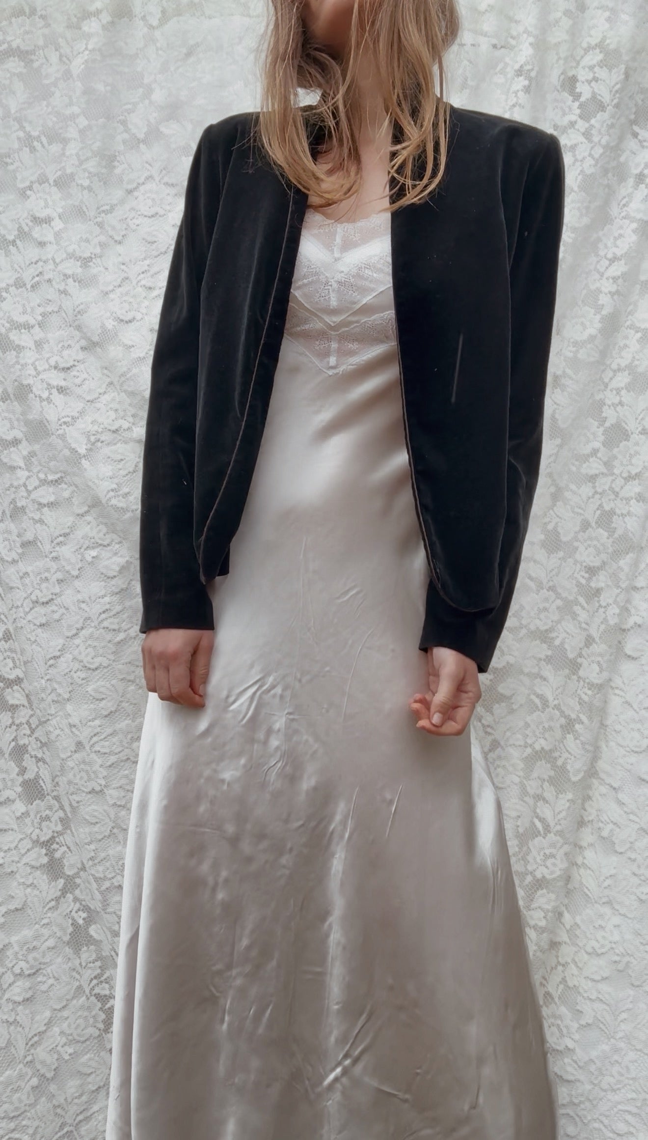 VINTAGE ELIZA BLACK COTTON VELVETEEN JACKET XS - M