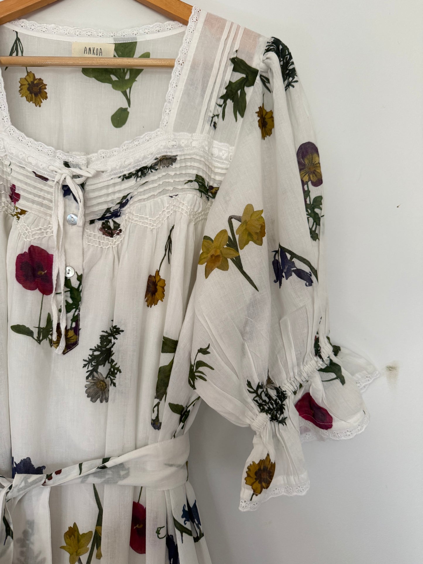 PRELOVED - 100% RECYCLED COTTON - MORNING SONG HAND SMOCKED TIERED DRESS - GARDEN BOTANIC XL