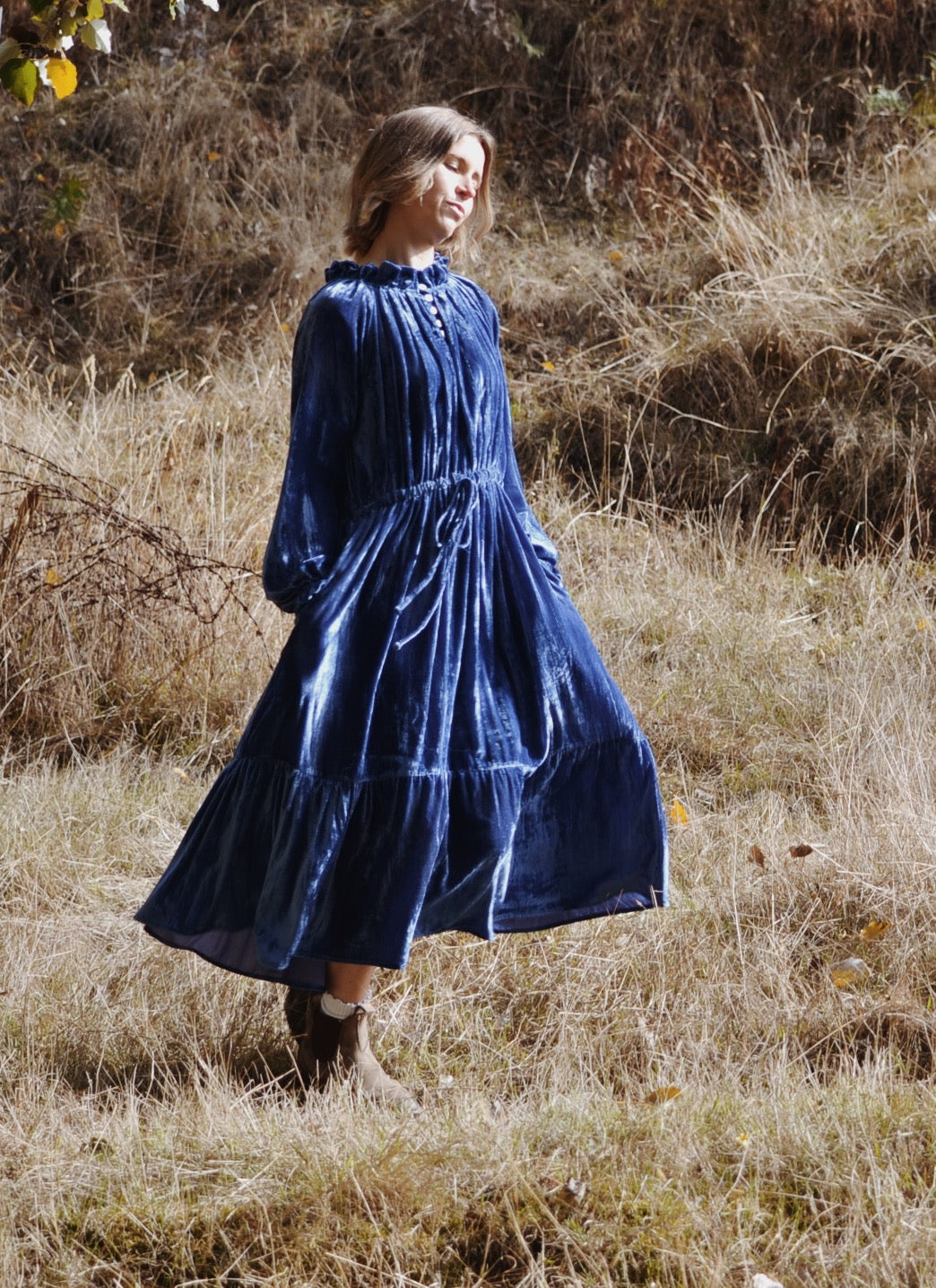 PRAIRIE DRESS BLUE VELVET