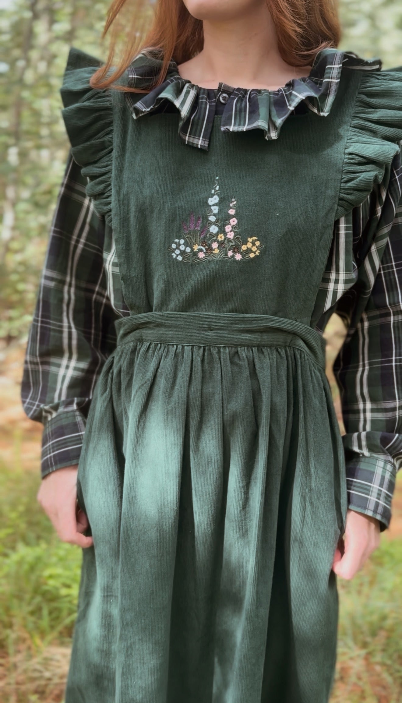 100% RECYCLED COTTON - ANOUK RUFFLE PINAFORE/SKIRT CORDUROY FOREST GREEN