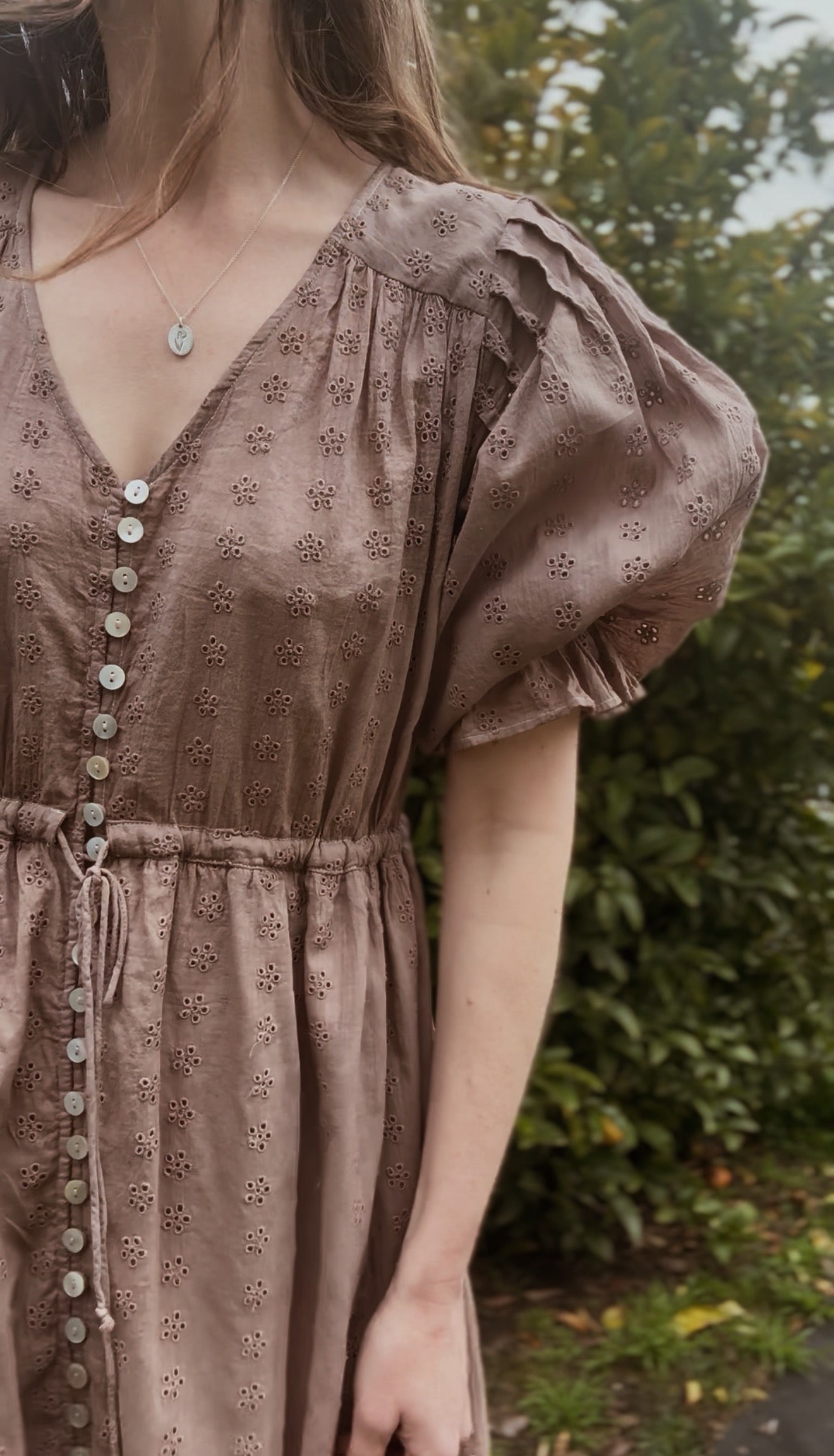100% RECYCLED COTTON - ONE OF A KIND WINSLOW DRESS MUSHROOM M - L