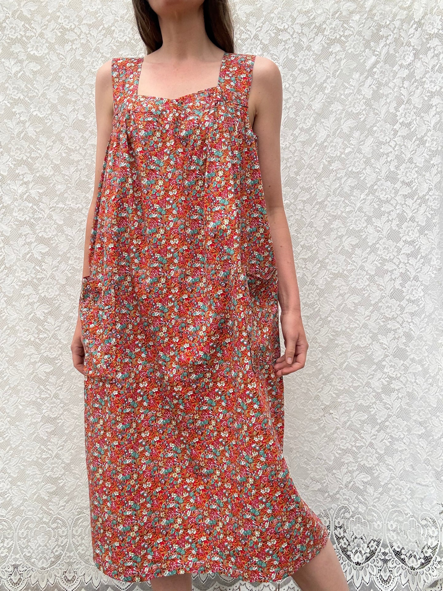 REWORKED HOUSE DRESS RED FLORAL 12-14