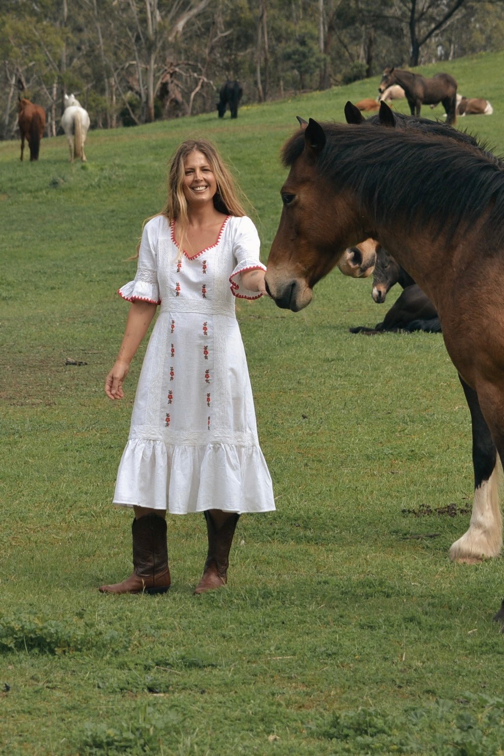100% COTTON - FOLKLORE EMBROIDERED DRESS