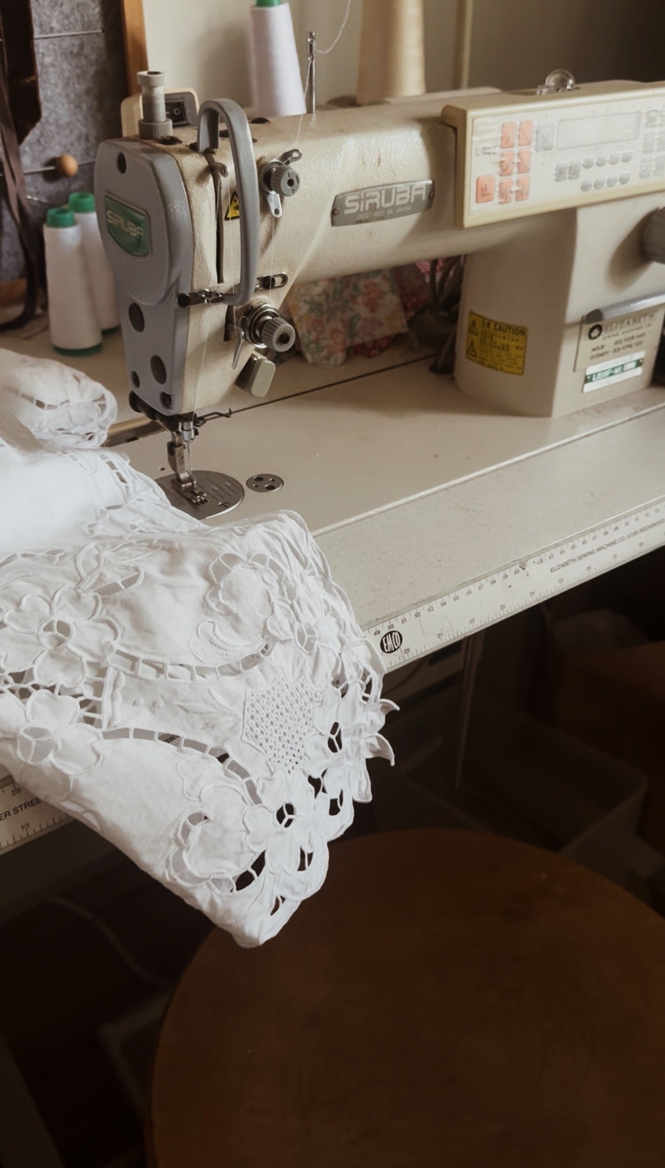 REWORKED TIE FRONT BLOUSE OR CAPELET WHITE