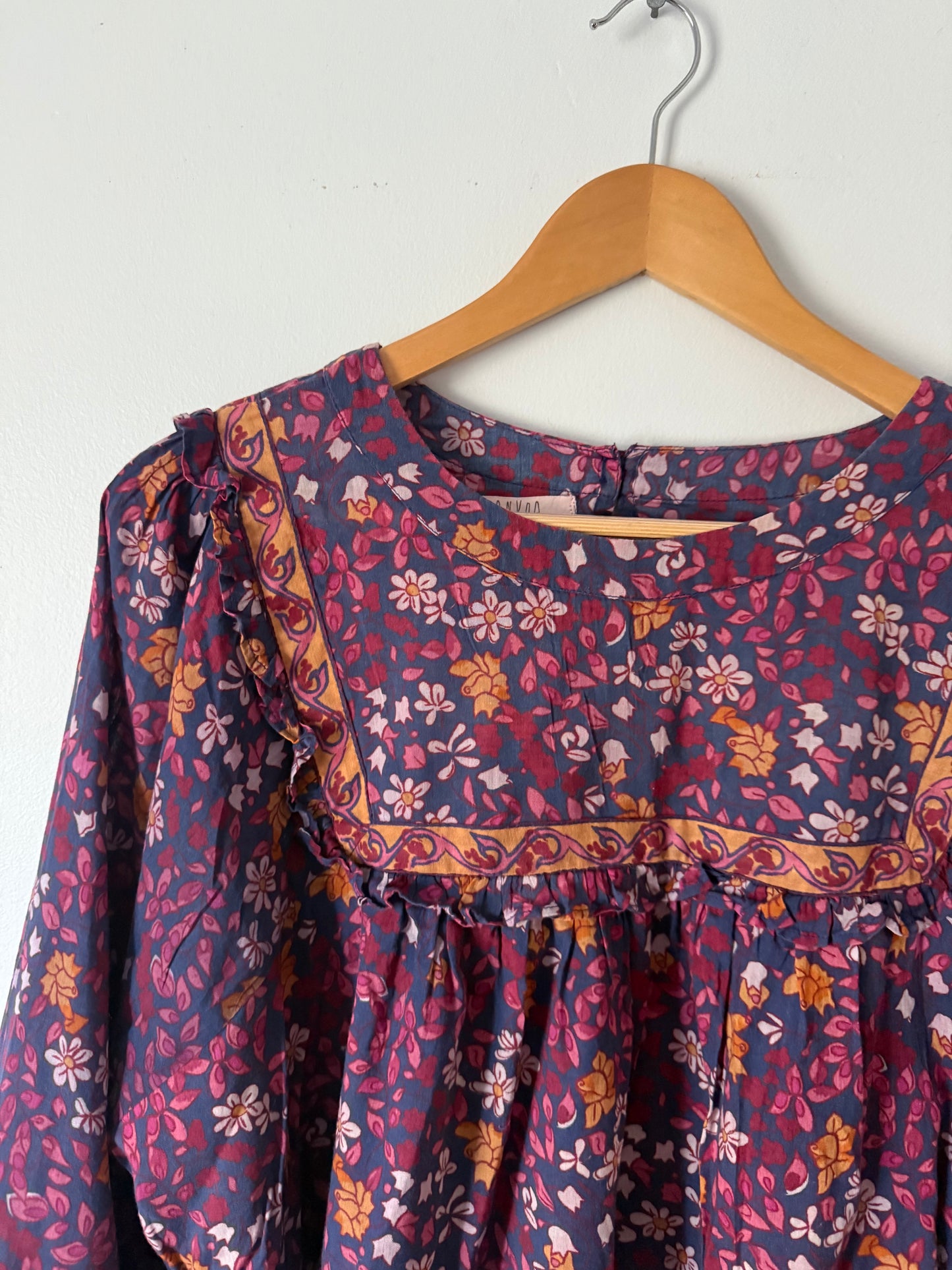 PRELOVED - DALI BLOUSE NAVY FLORAL SMALL