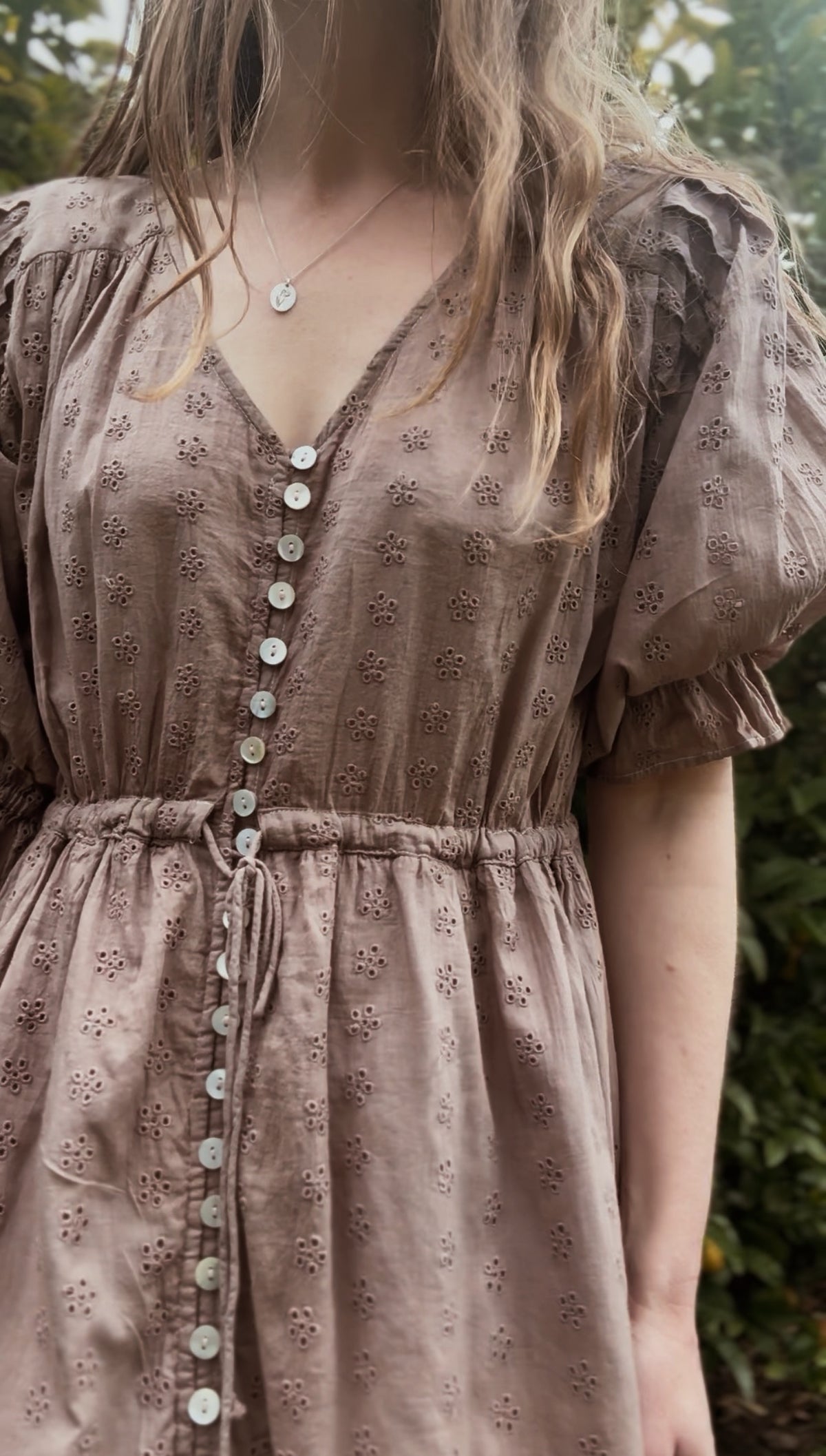 100% RECYCLED COTTON - ONE OF A KIND WINSLOW DRESS MUSHROOM M - L