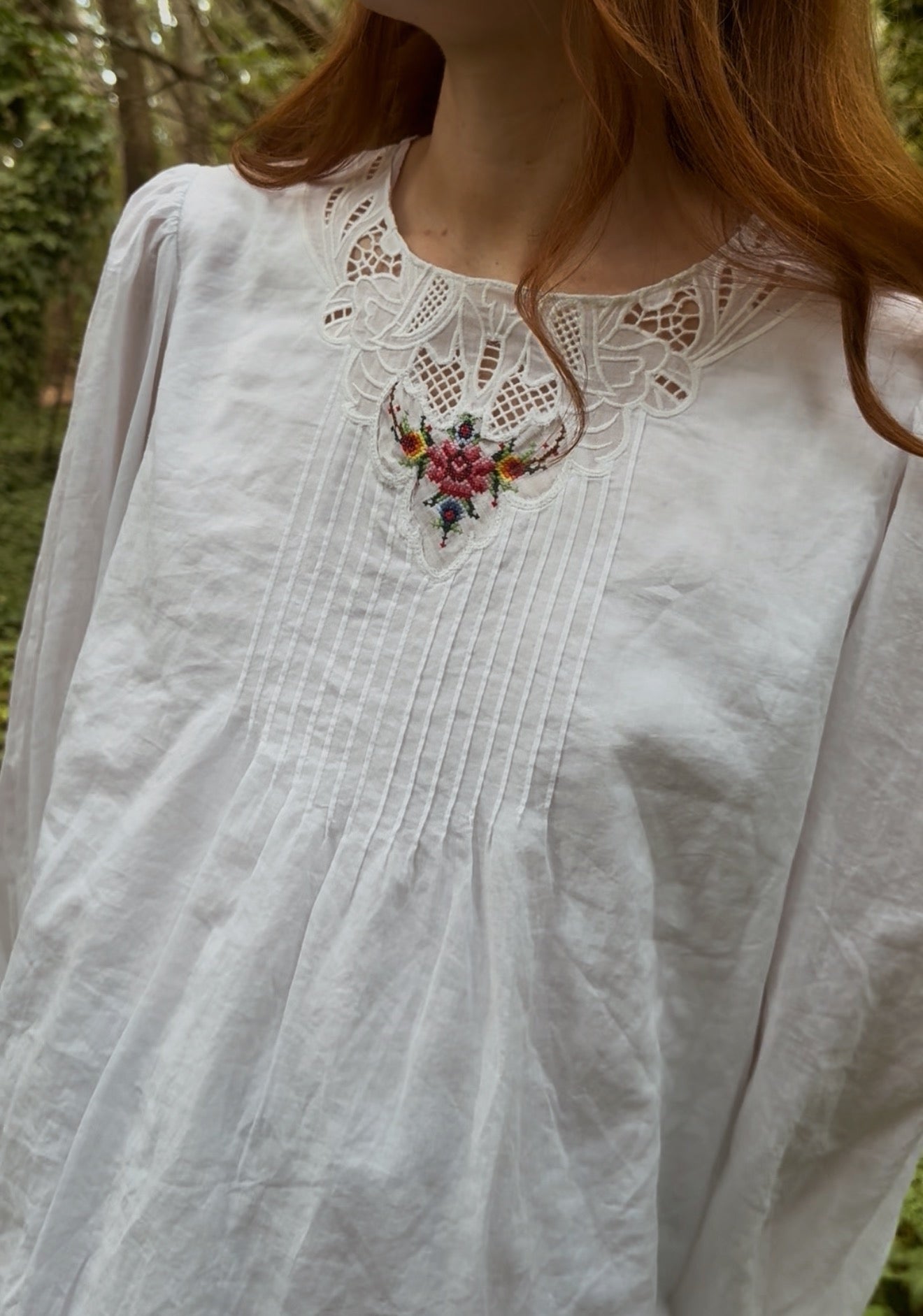 REWORKED WHITE CROSS STITCH EMBROIDERED BLOUSE S-L