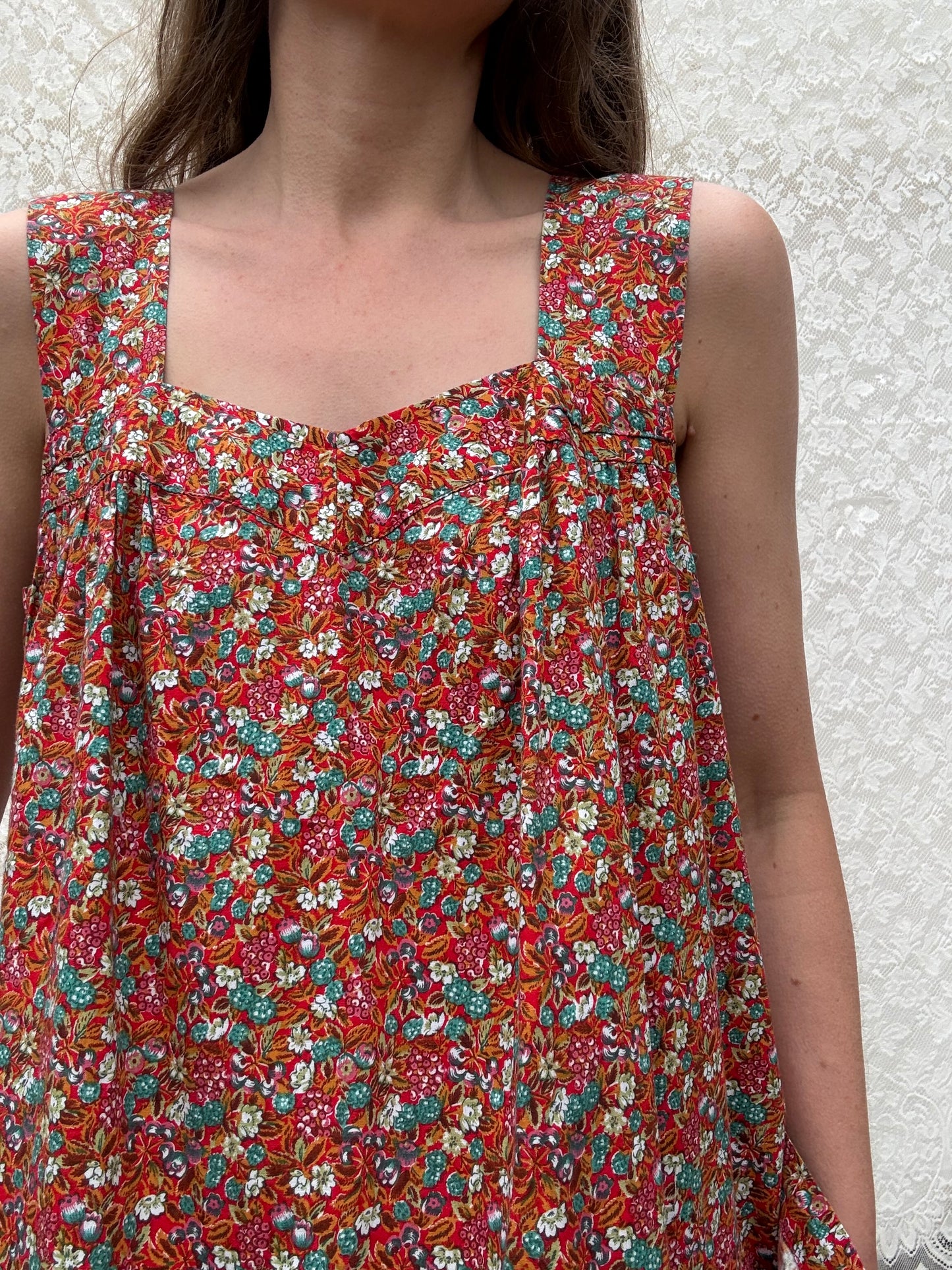 REWORKED HOUSE DRESS RED FLORAL 12-14