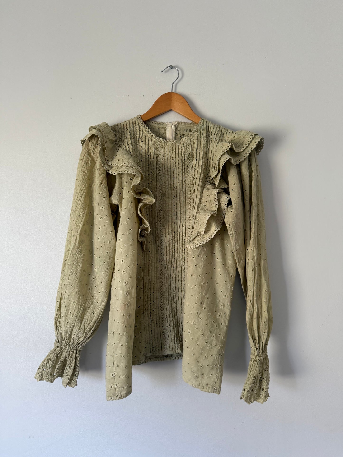 PRELOVED - POTAGER BLOUSE SOFT SAGE GREEN SMALL