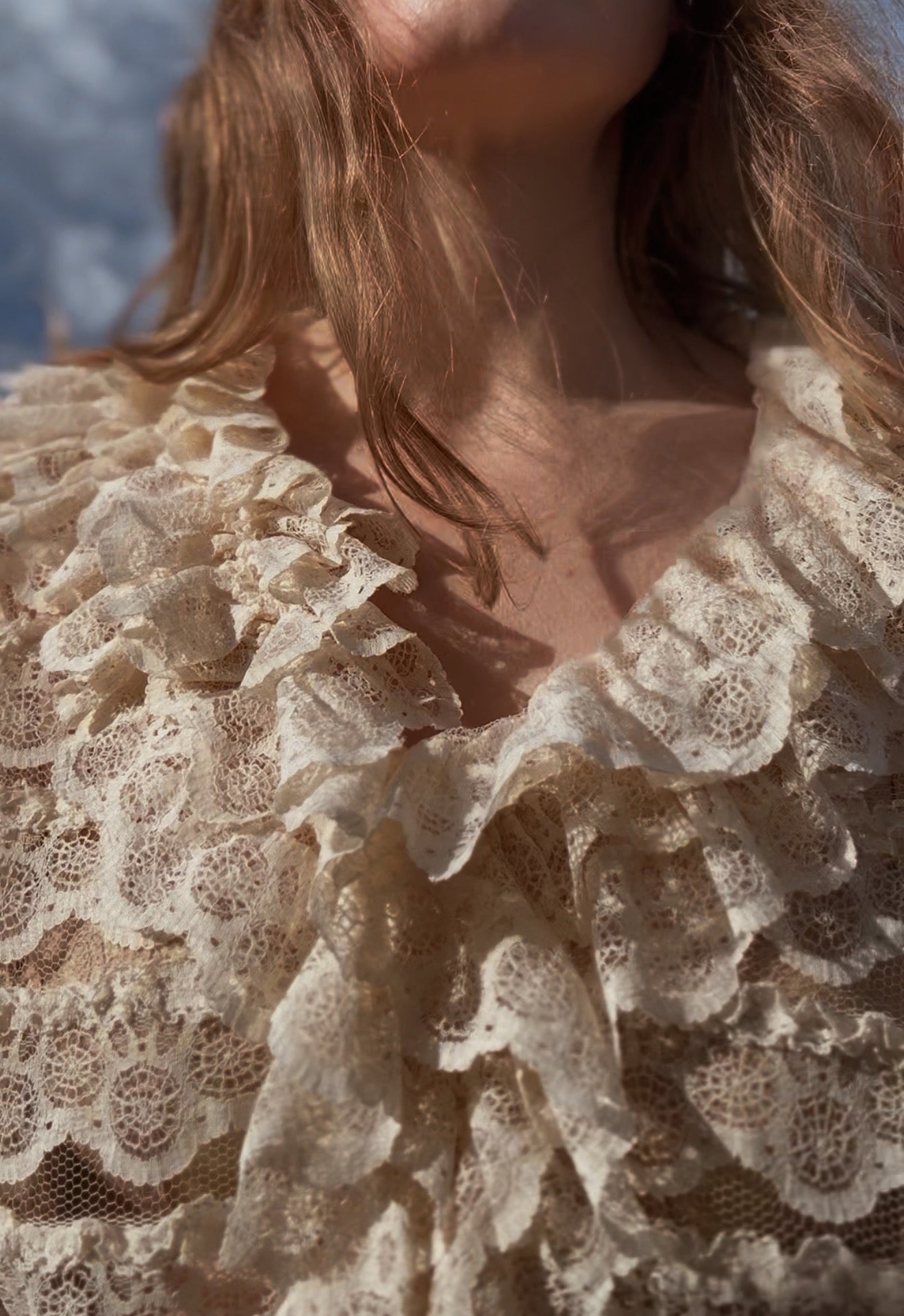 VINTAGE JOHN CRAIG LACE RUFFLE BLOUSE CREAM XS