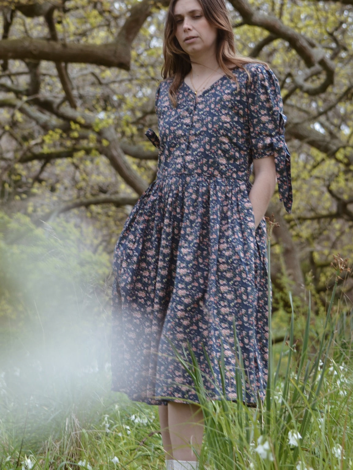 100% RECYCLED COTTON - SOPHIE DRESS NAVY FLORAL