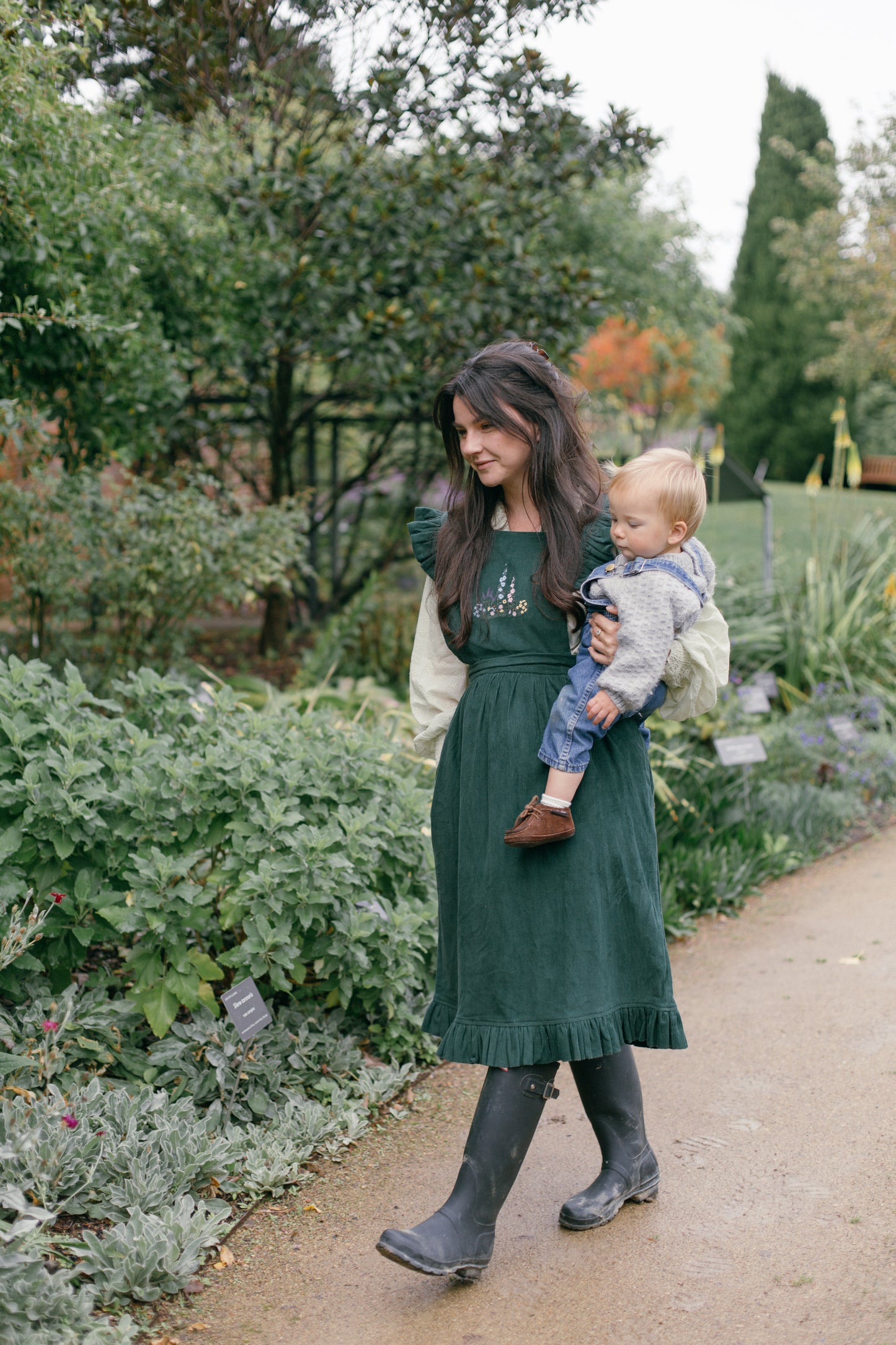 100% RECYCLED COTTON - ANOUK RUFFLE PINAFORE/SKIRT CORDUROY FOREST GREEN