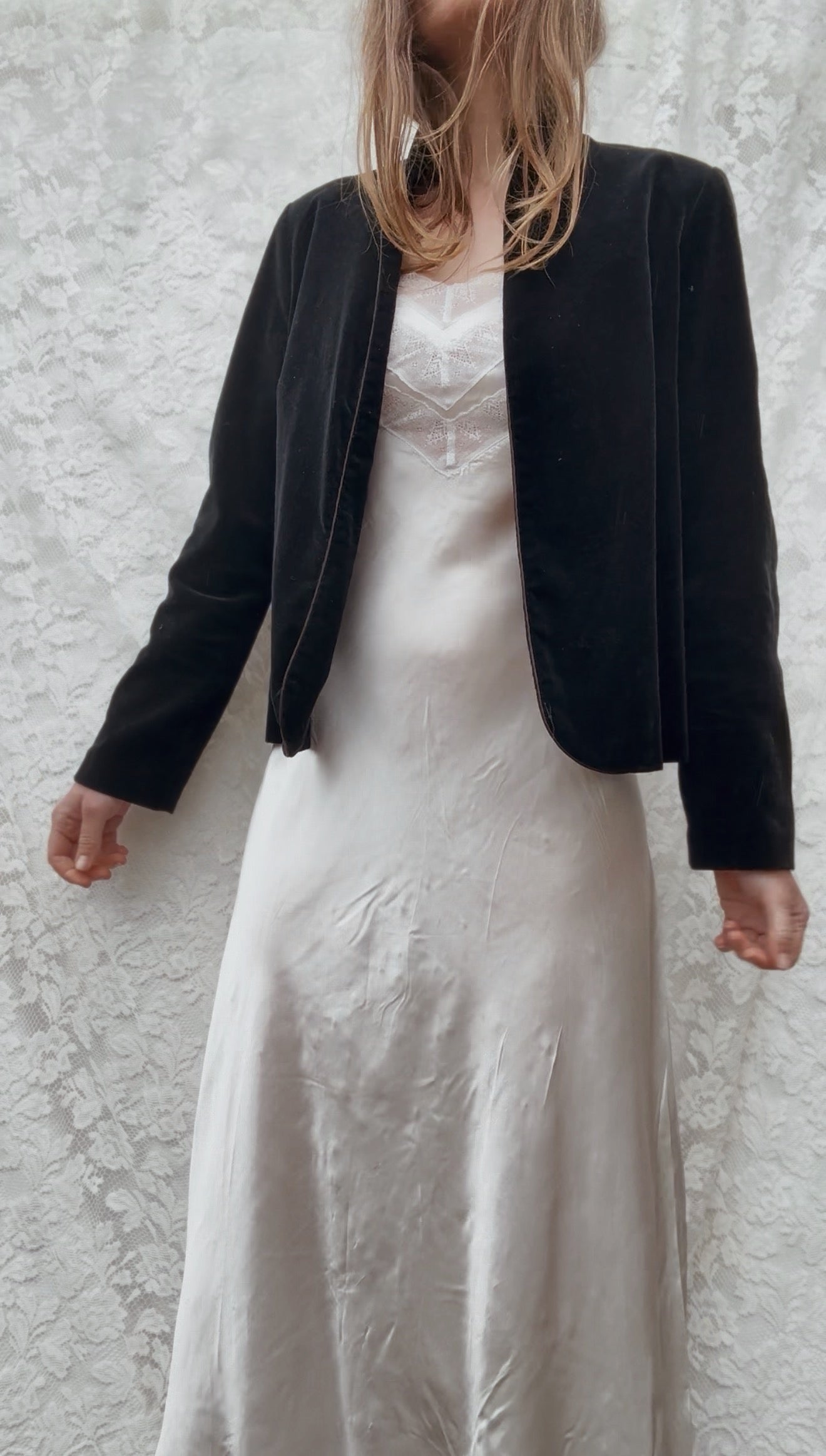 VINTAGE ELIZA BLACK COTTON VELVETEEN JACKET XS - M