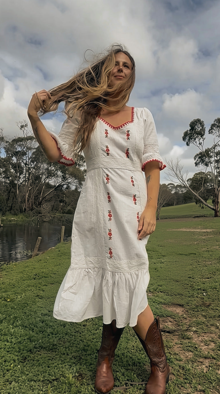 100% COTTON - FOLKLORE EMBROIDERED DRESS