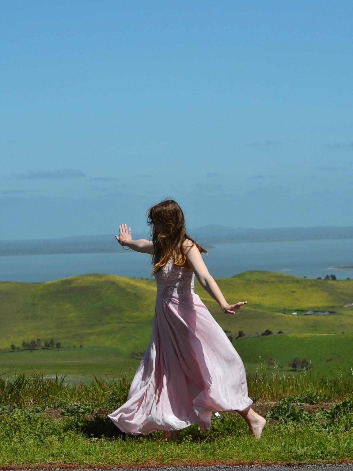 AURORA SILK & LACE DRESS - PASTEL PINK