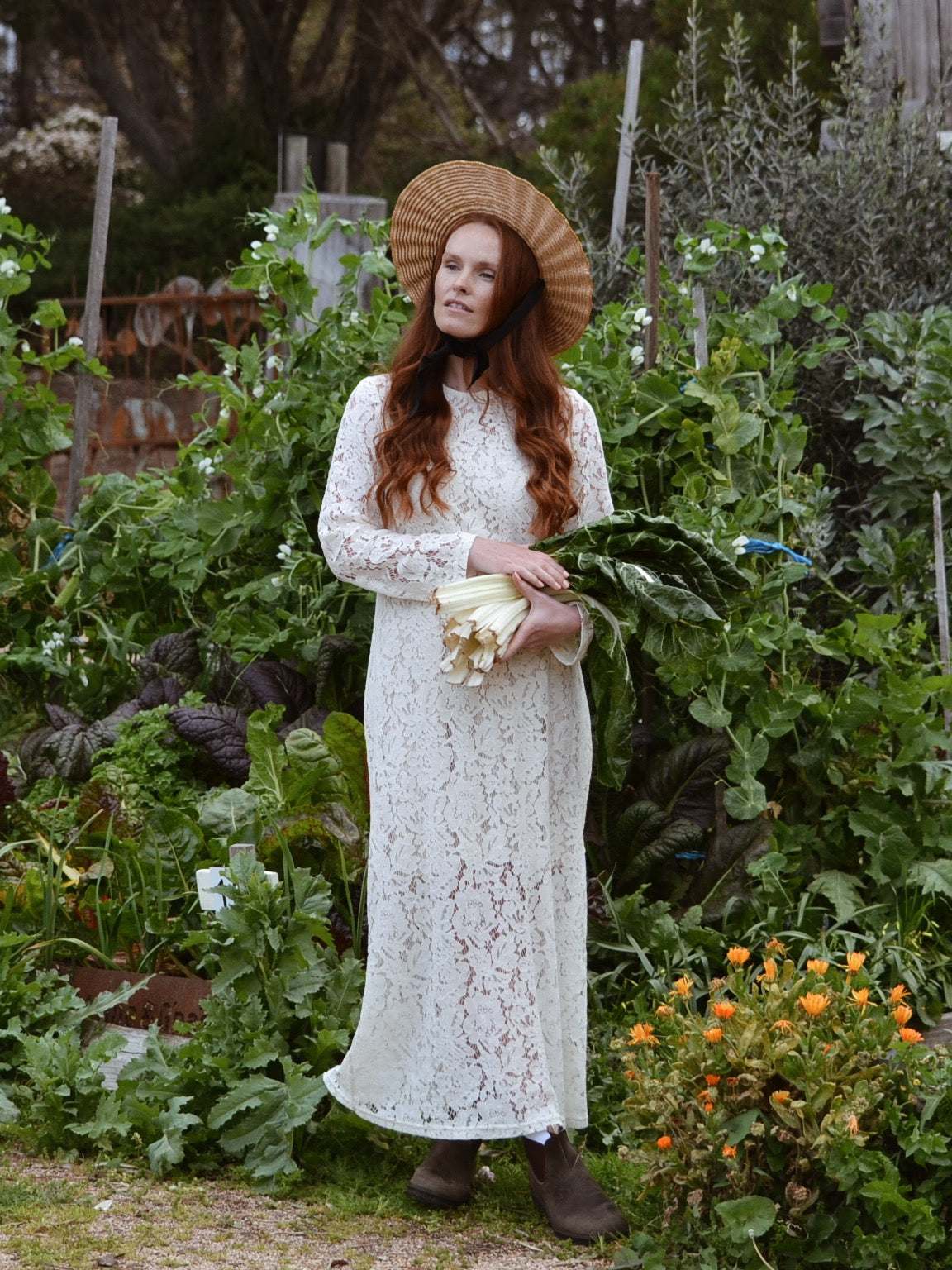 REWORKED - LACE DRESS SIZE 8-10