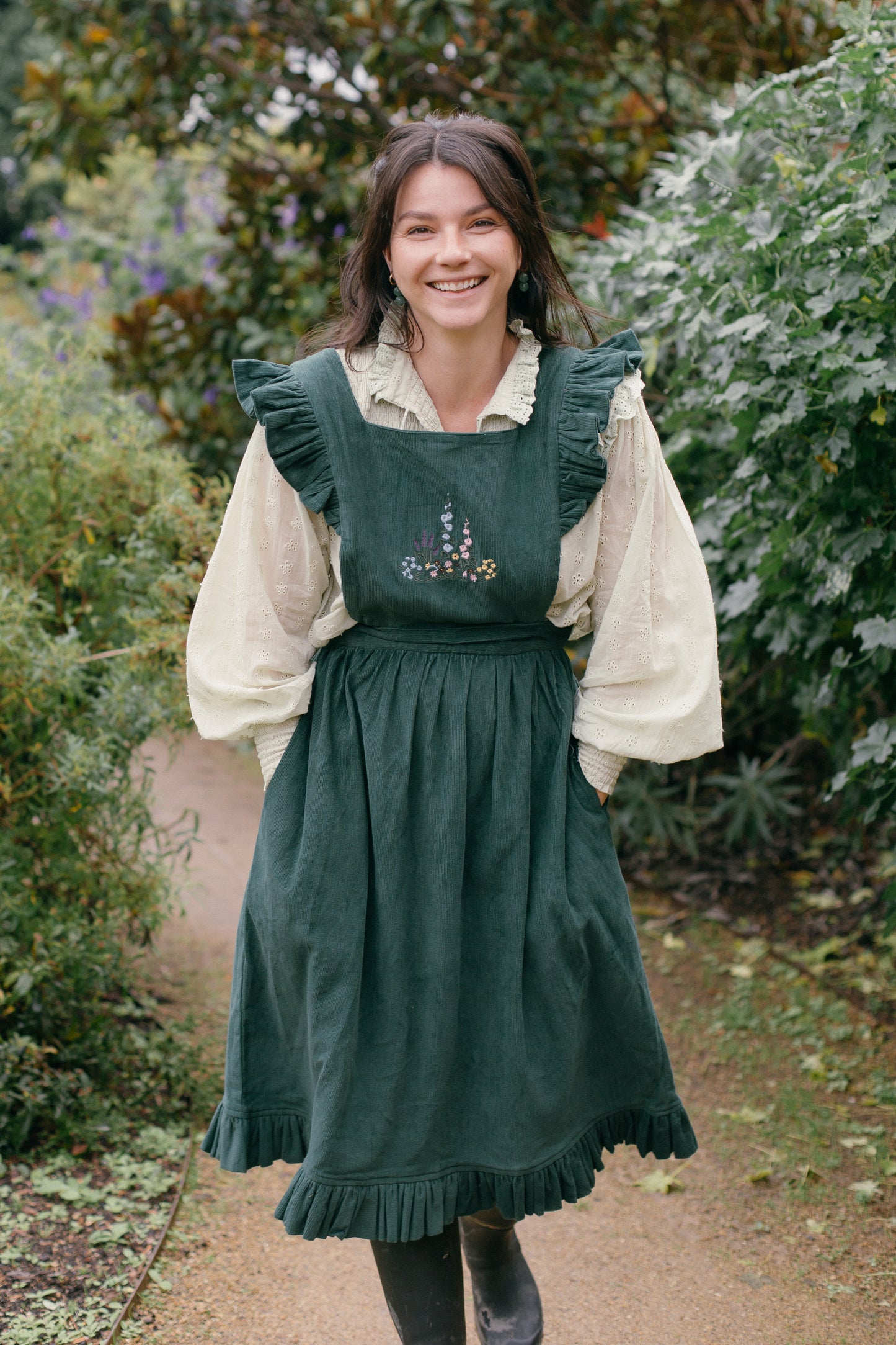 100% RECYCLED COTTON - ANOUK RUFFLE PINAFORE/SKIRT CORDUROY FOREST GREEN