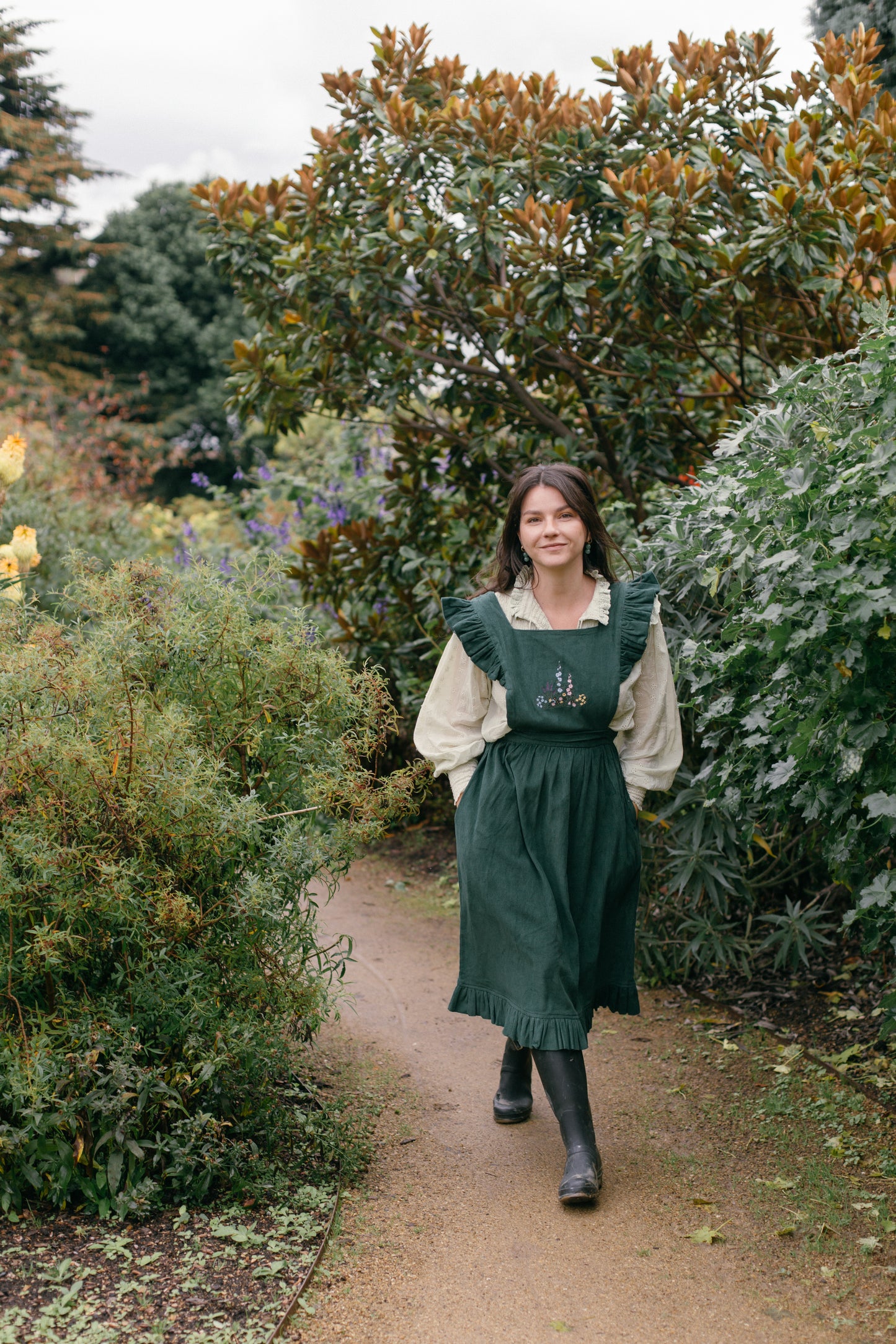 100% RECYCLED COTTON - ANOUK RUFFLE PINAFORE/SKIRT CORDUROY FOREST GREEN