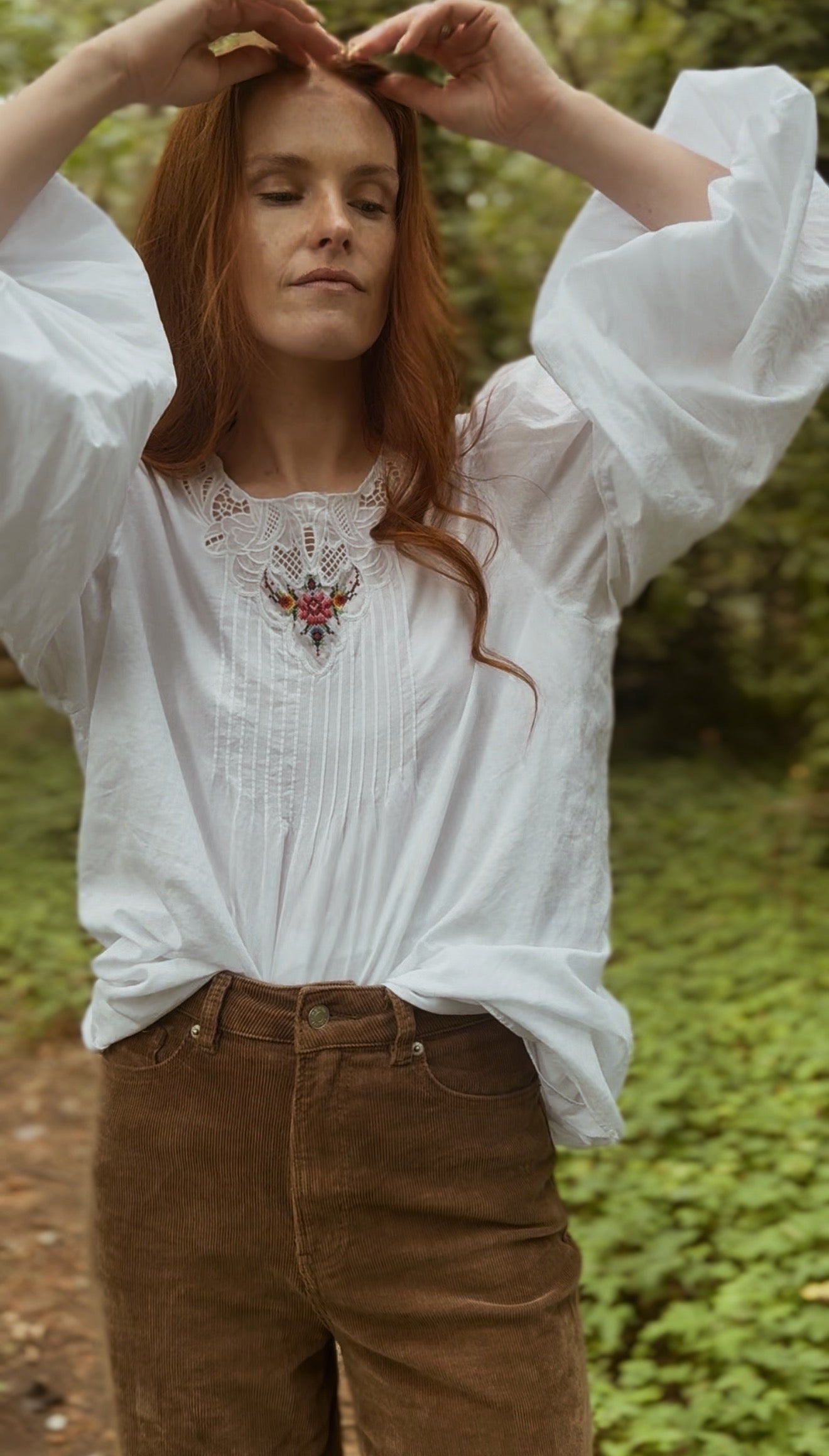 REWORKED WHITE CROSS STITCH EMBROIDERED BLOUSE S-L