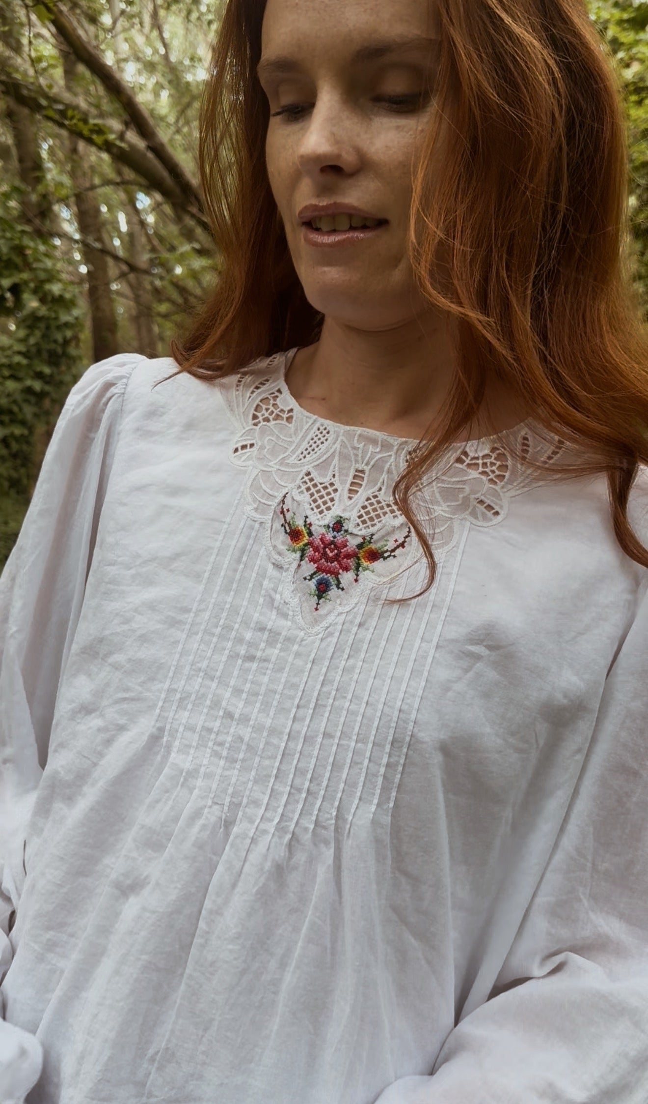 REWORKED WHITE CROSS STITCH EMBROIDERED BLOUSE S-L