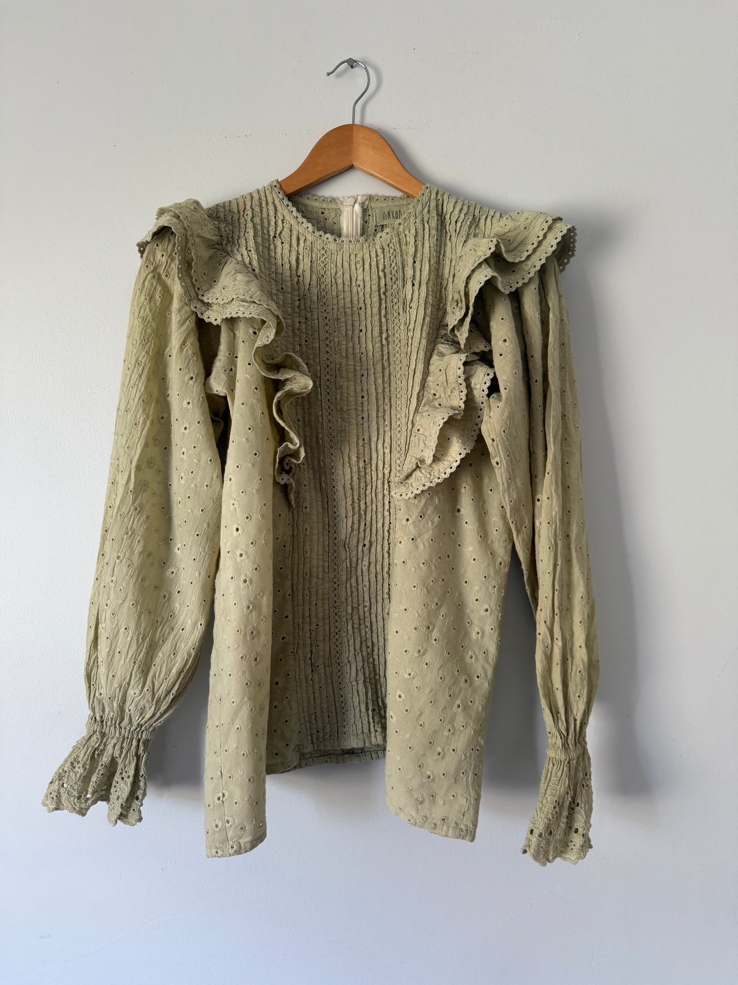 PRELOVED - POTAGER BLOUSE SOFT SAGE GREEN SMALL