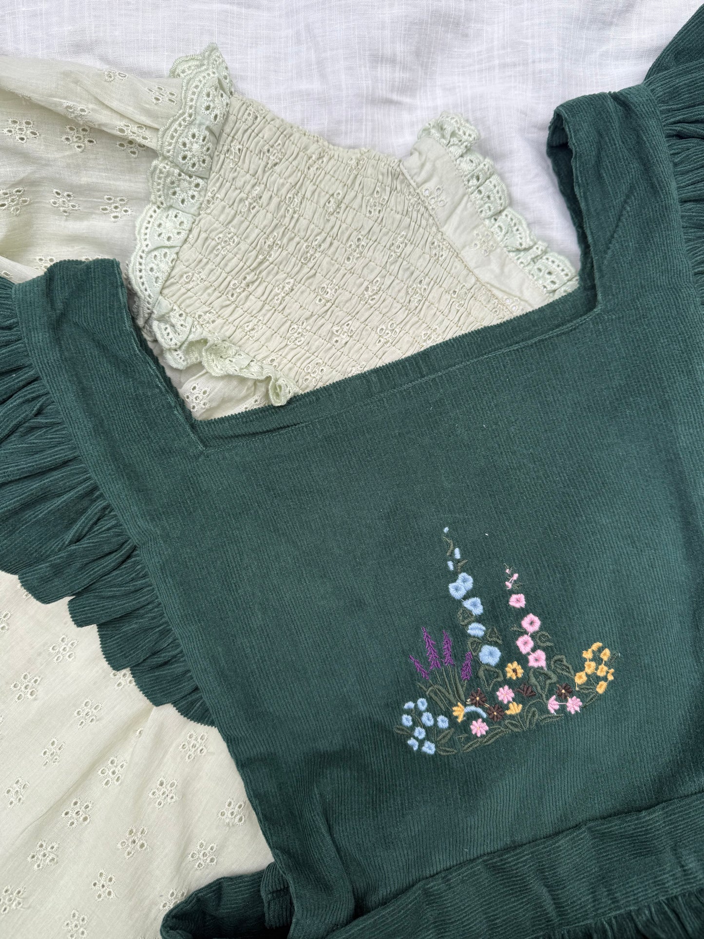 100% RECYCLED COTTON - ANOUK RUFFLE PINAFORE/SKIRT CORDUROY FOREST GREEN