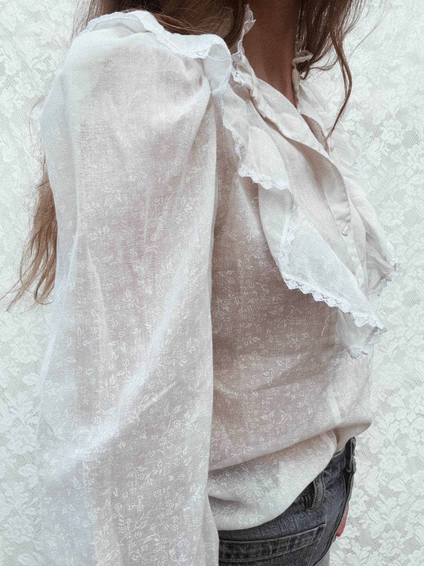 VINTAGE RUFFLE BLOUSE OFF WHITE XS